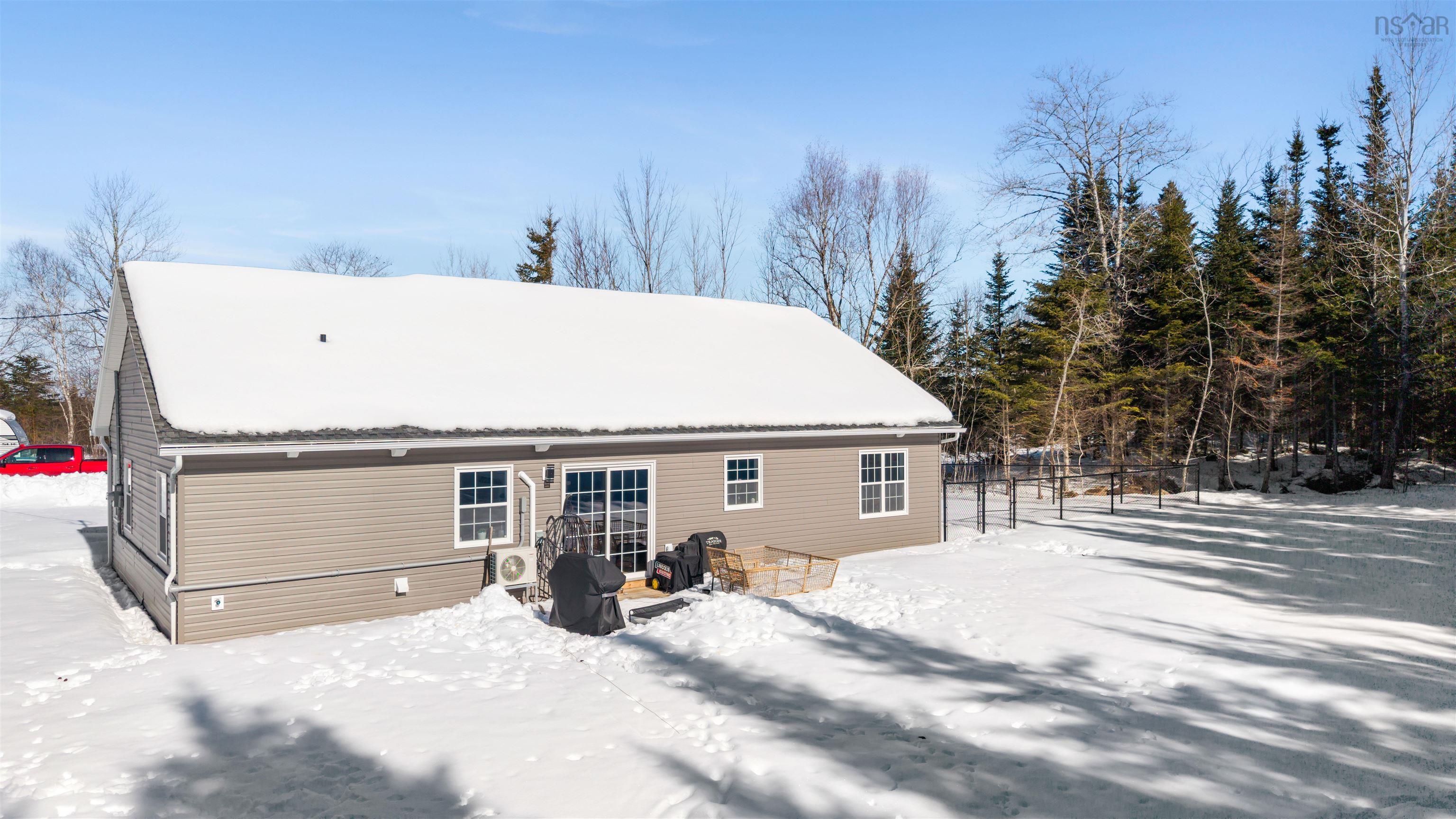 $575,000.00: 420 Lays Lake Road, Meaghers Grant