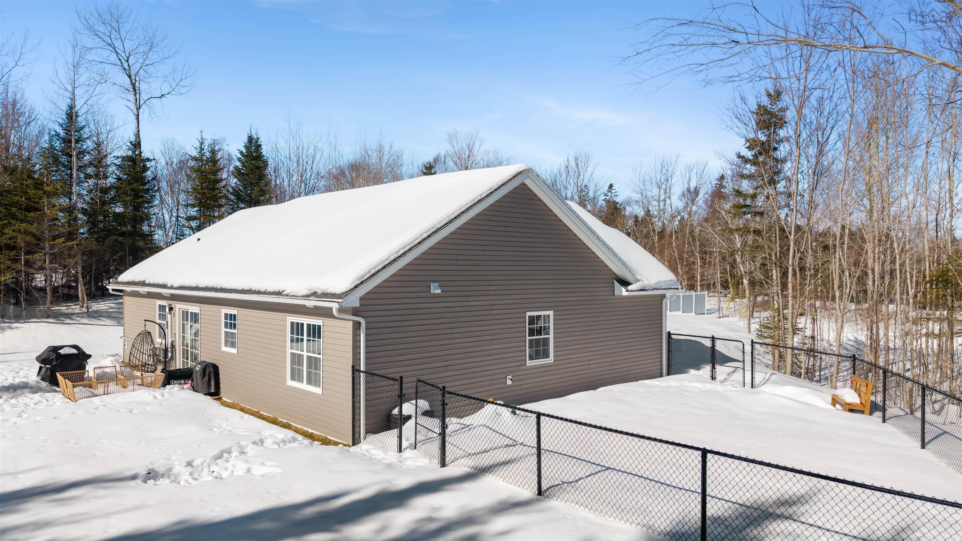 $575,000.00: 420 Lays Lake Road, Meaghers Grant