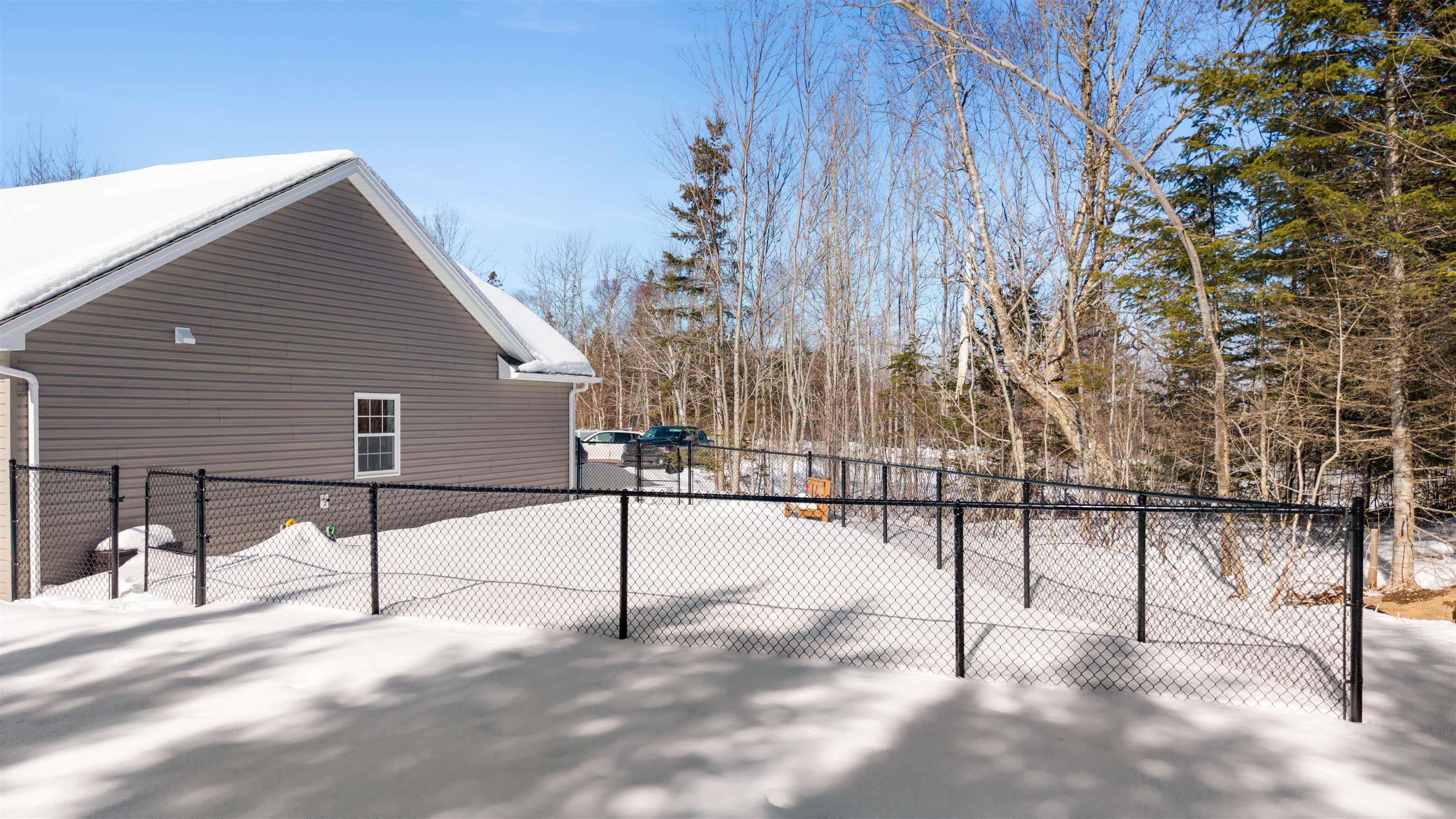 $575,000.00: 420 Lays Lake Road, Meaghers Grant