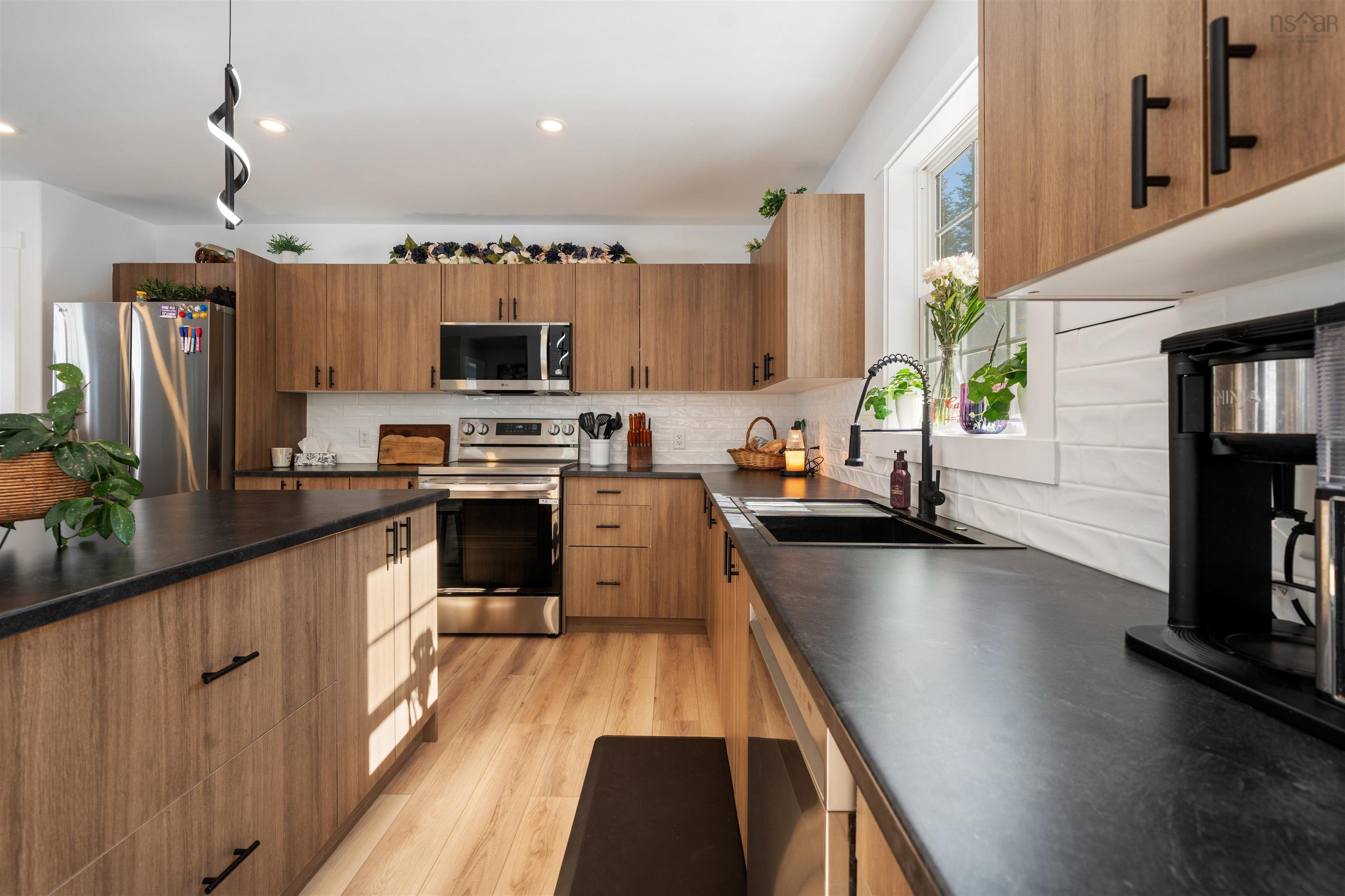 $575,000.00: 420 Lays Lake Road, Meaghers Grant