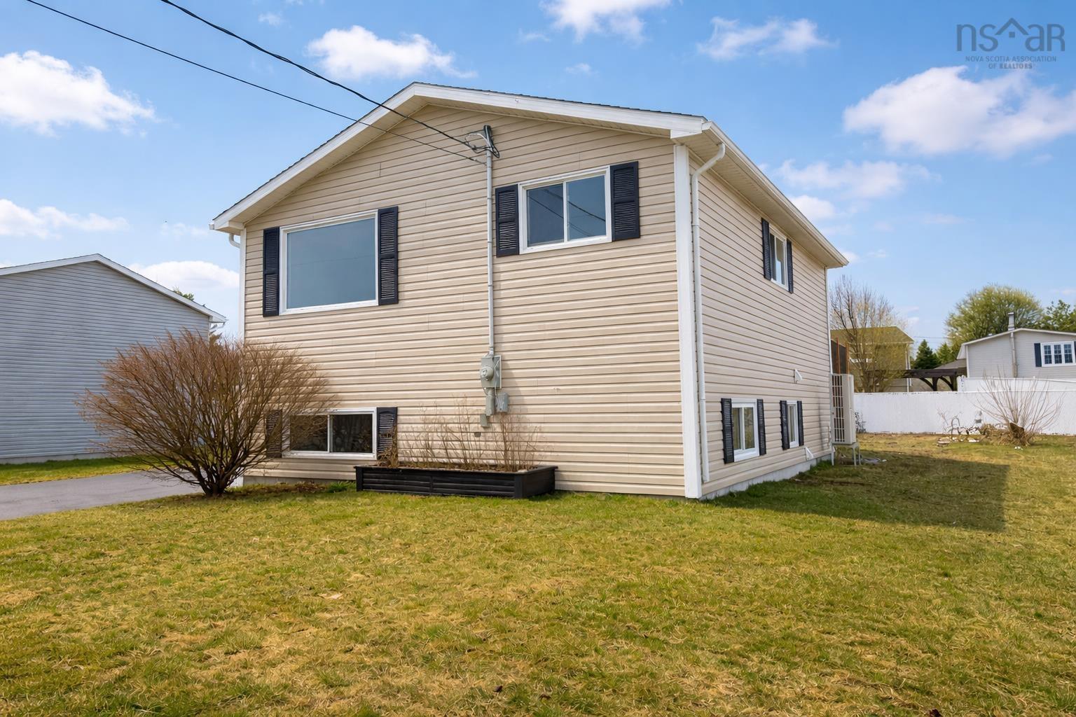 $249,900.00: 20 Dickey Street, Amherst