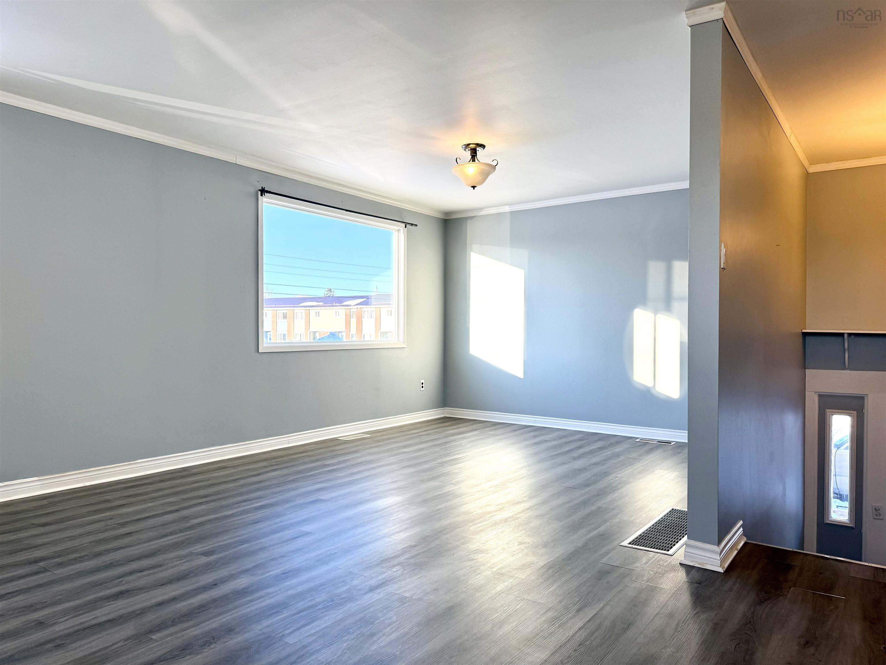 $249,900.00: 20 Dickey Street, Amherst