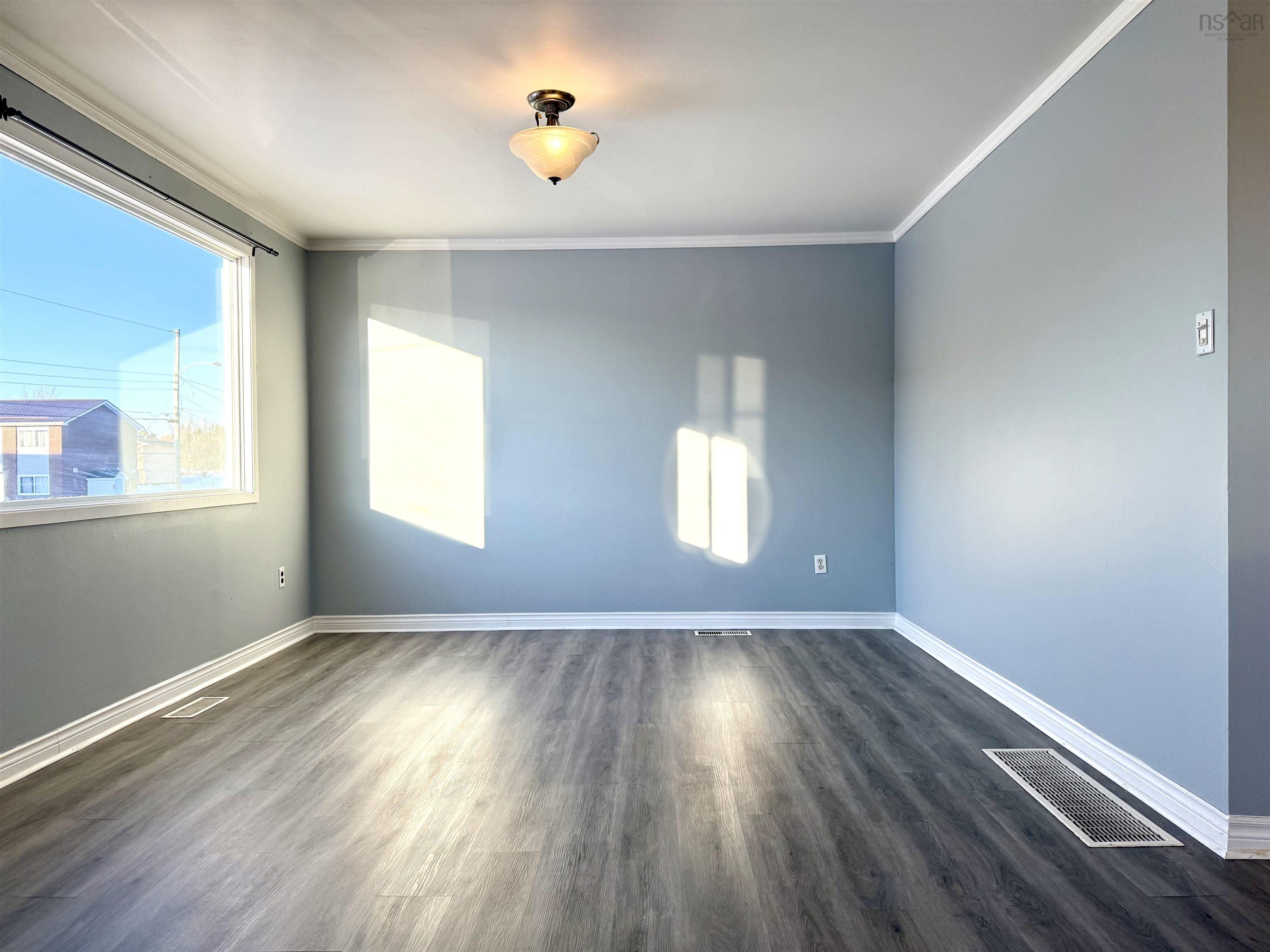 $249,900.00: 20 Dickey Street, Amherst