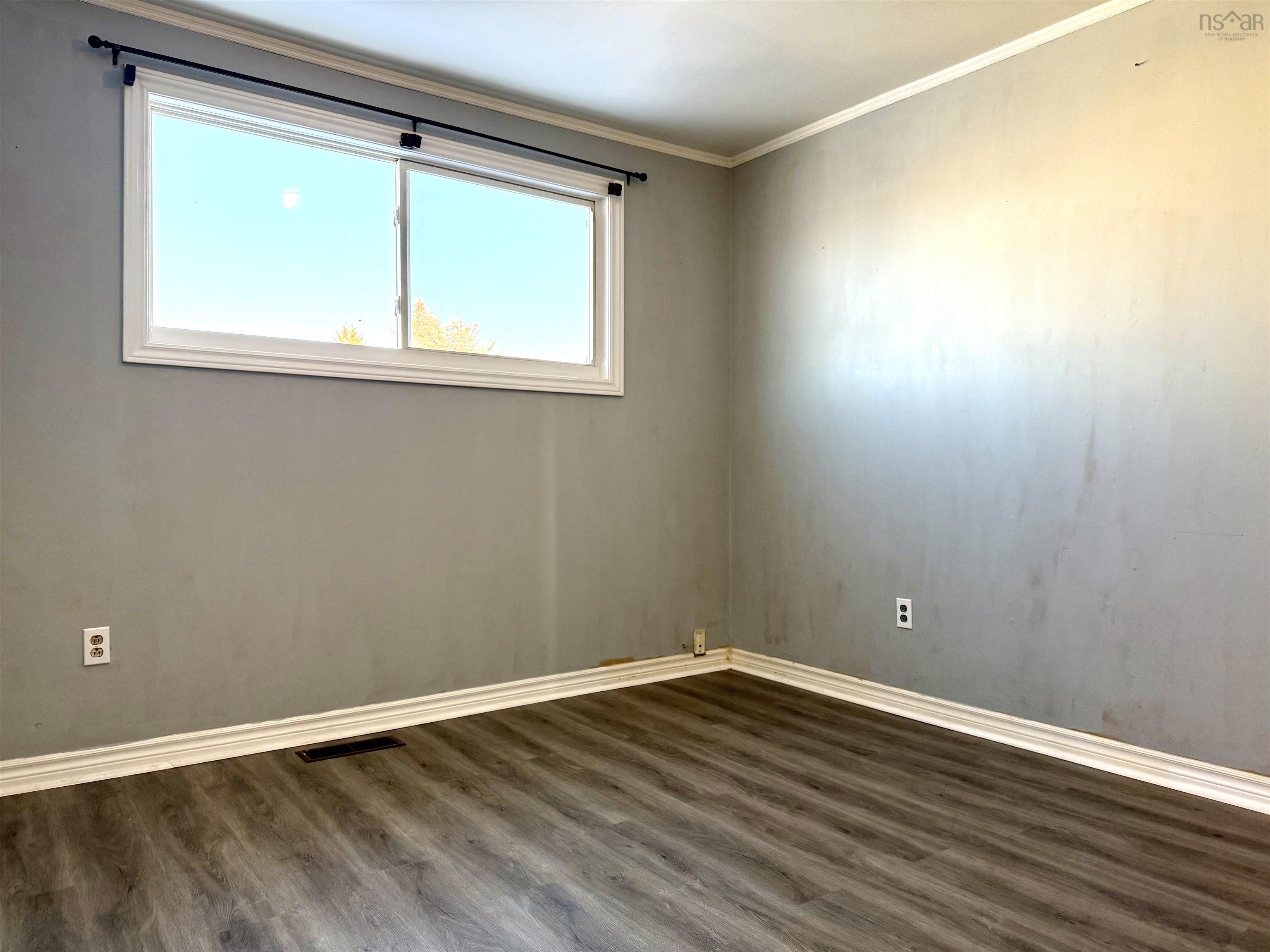 $249,900.00: 20 Dickey Street, Amherst