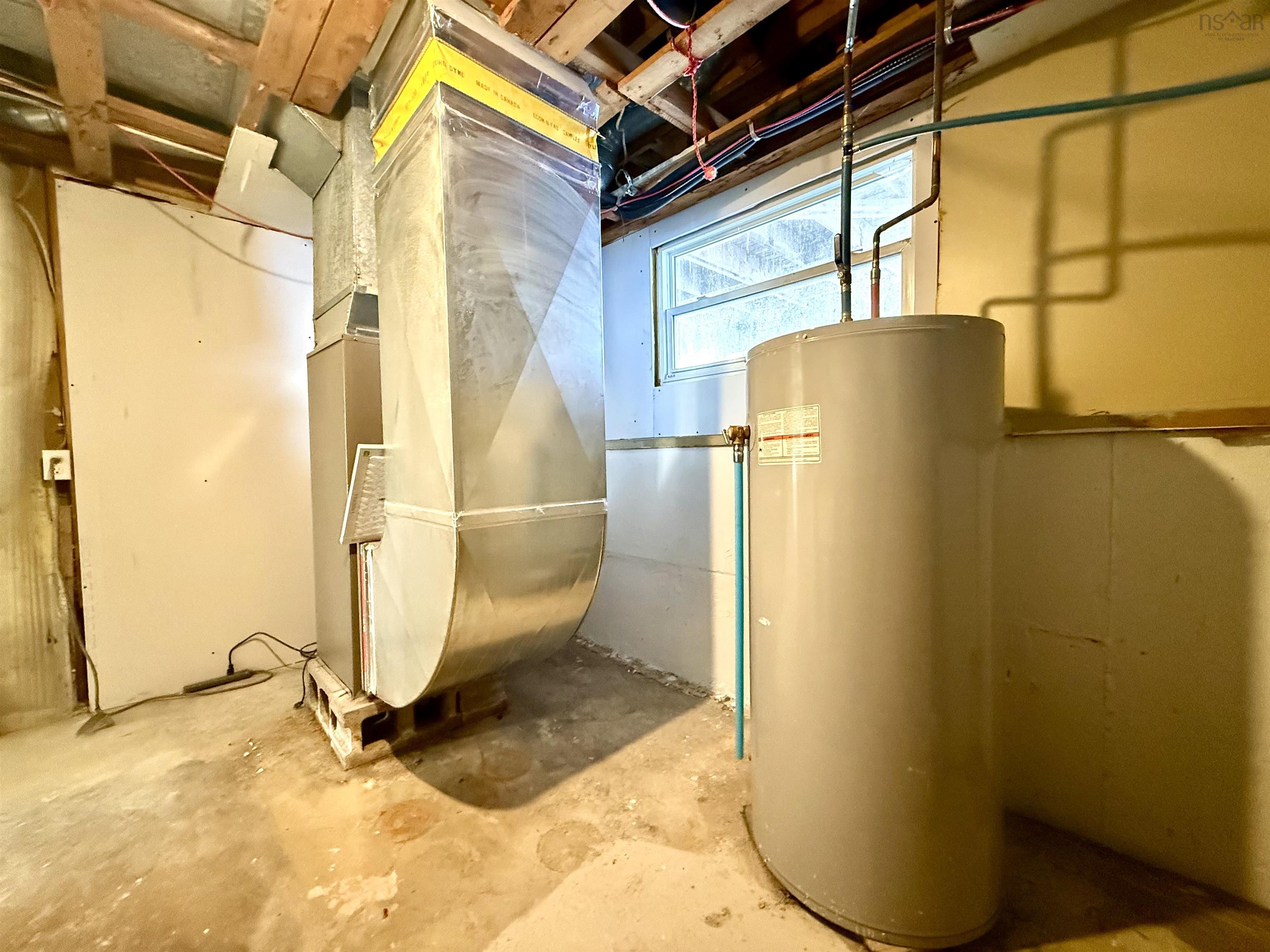 $249,900.00: 20 Dickey Street, Amherst