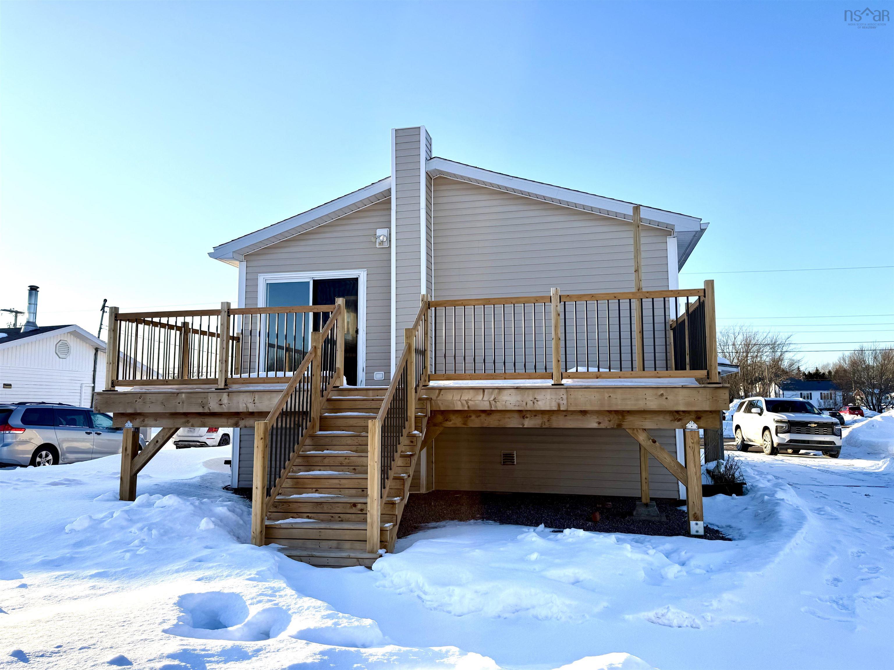 $249,900.00: 20 Dickey Street, Amherst