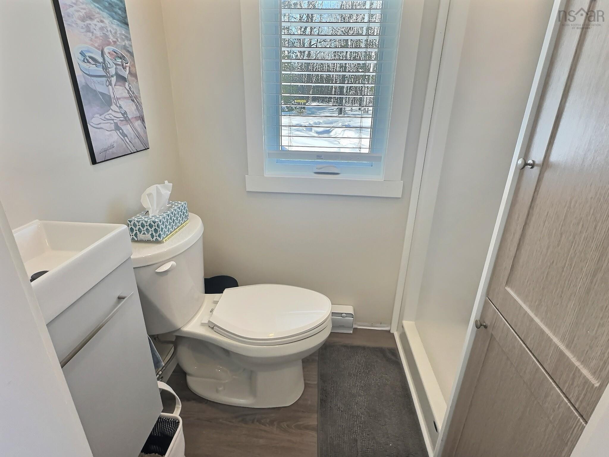 $435,000.00: 556 Valley Road, Westchester Station