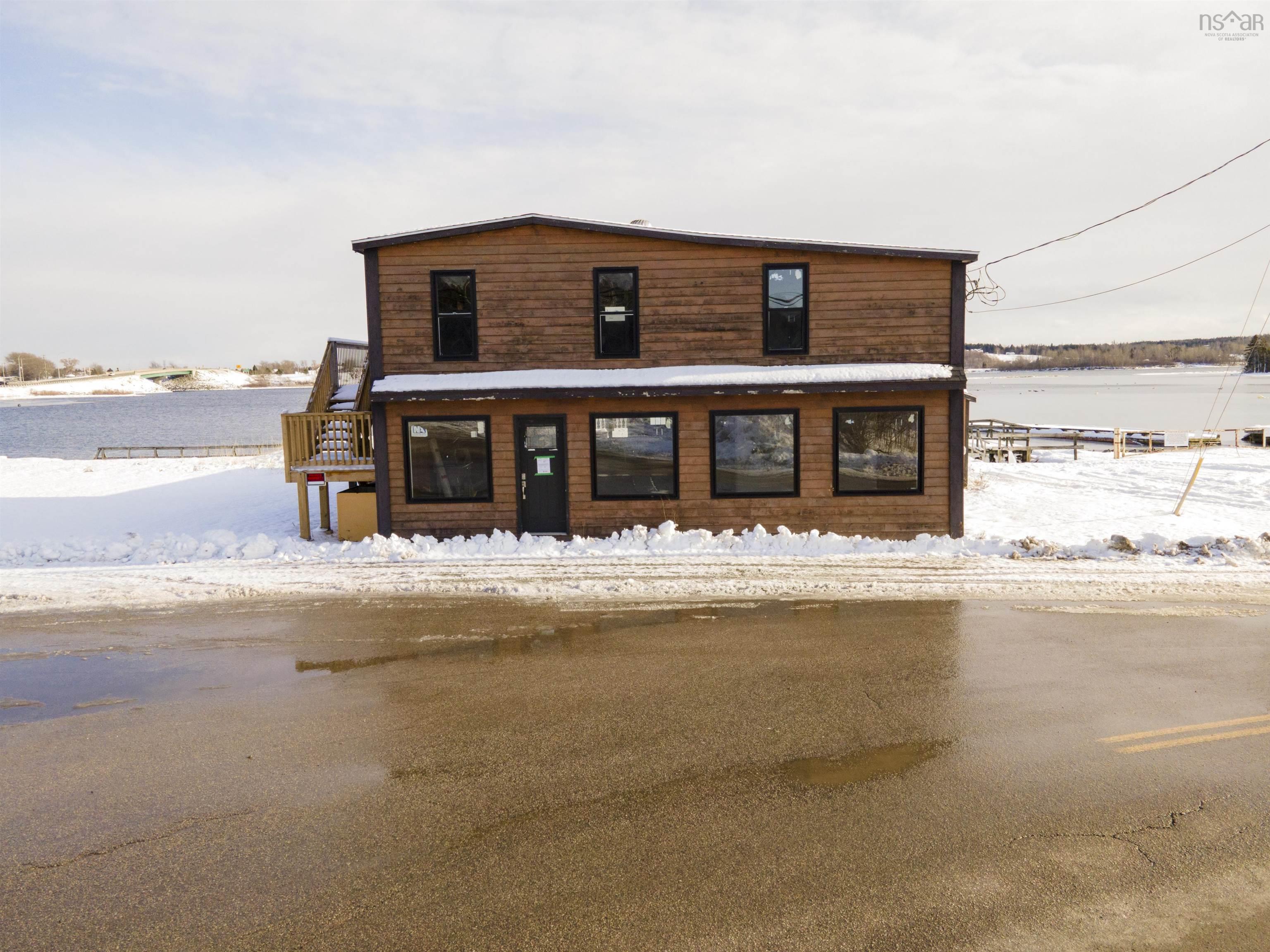 $499,000.00: 29 Hillside Boularderie Road, Groves Point