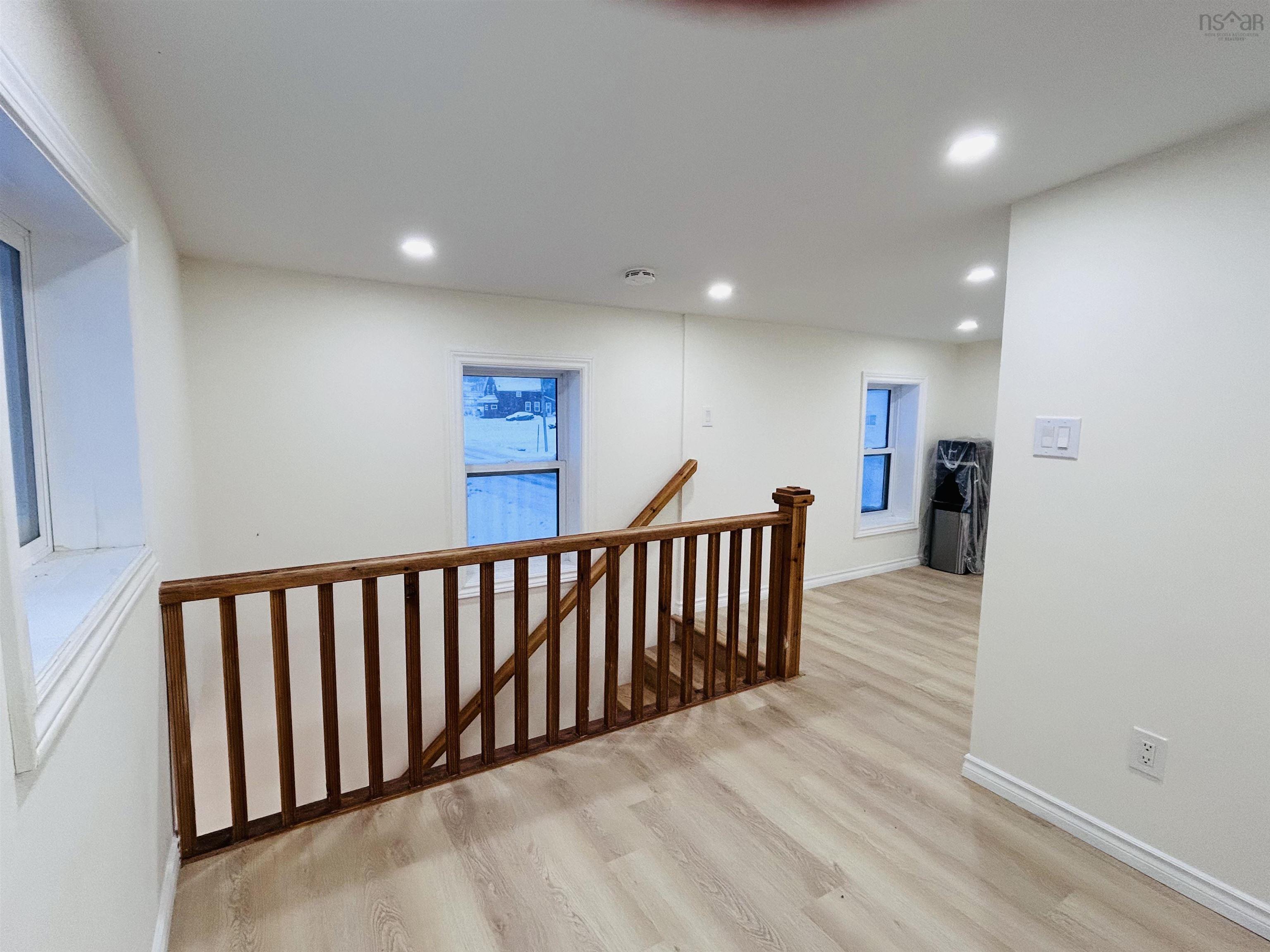 $499,000.00: 29 Hillside Boularderie Road, Groves Point