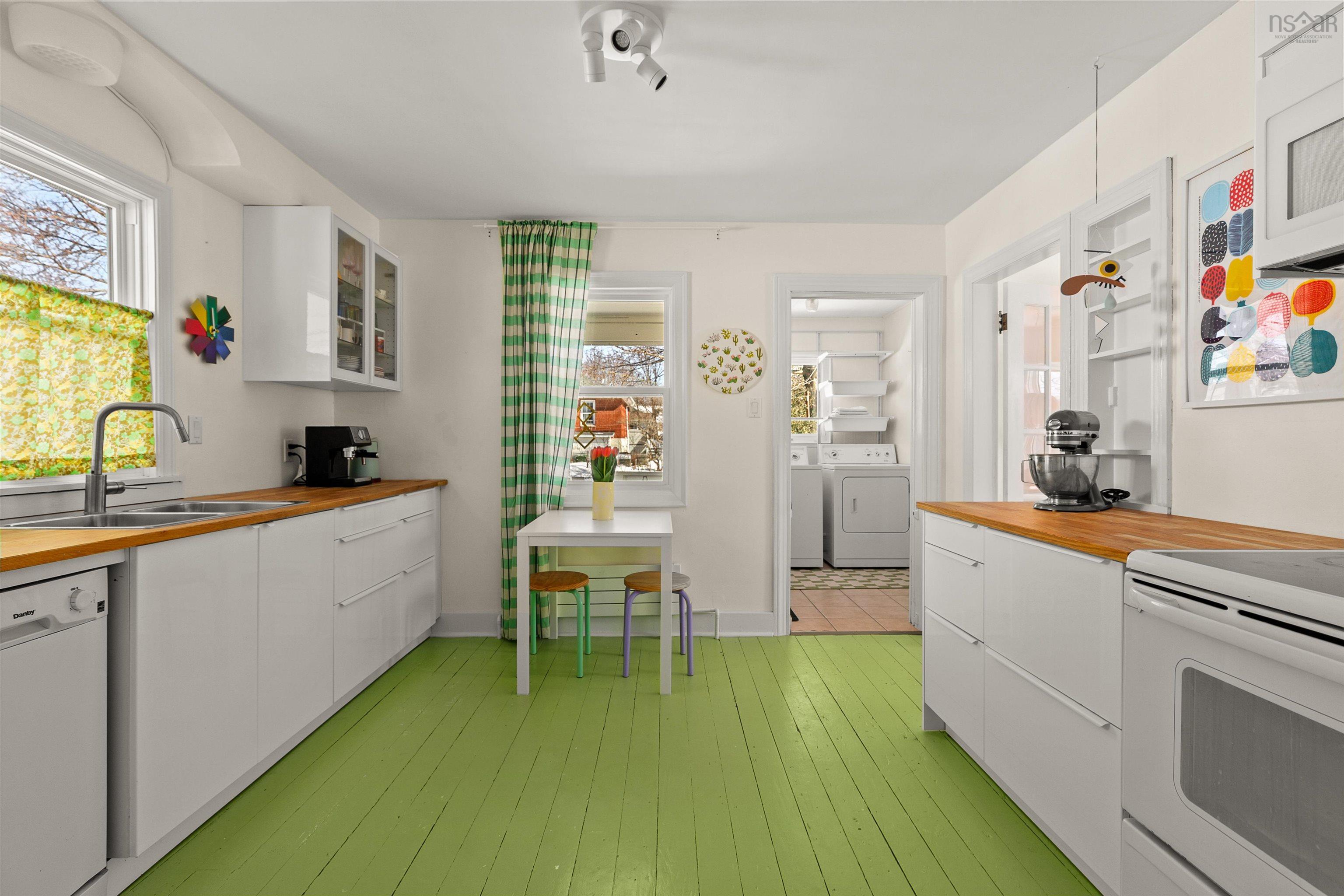 178 Victoria Road, Dartmouth, NS (MLS 202603761)