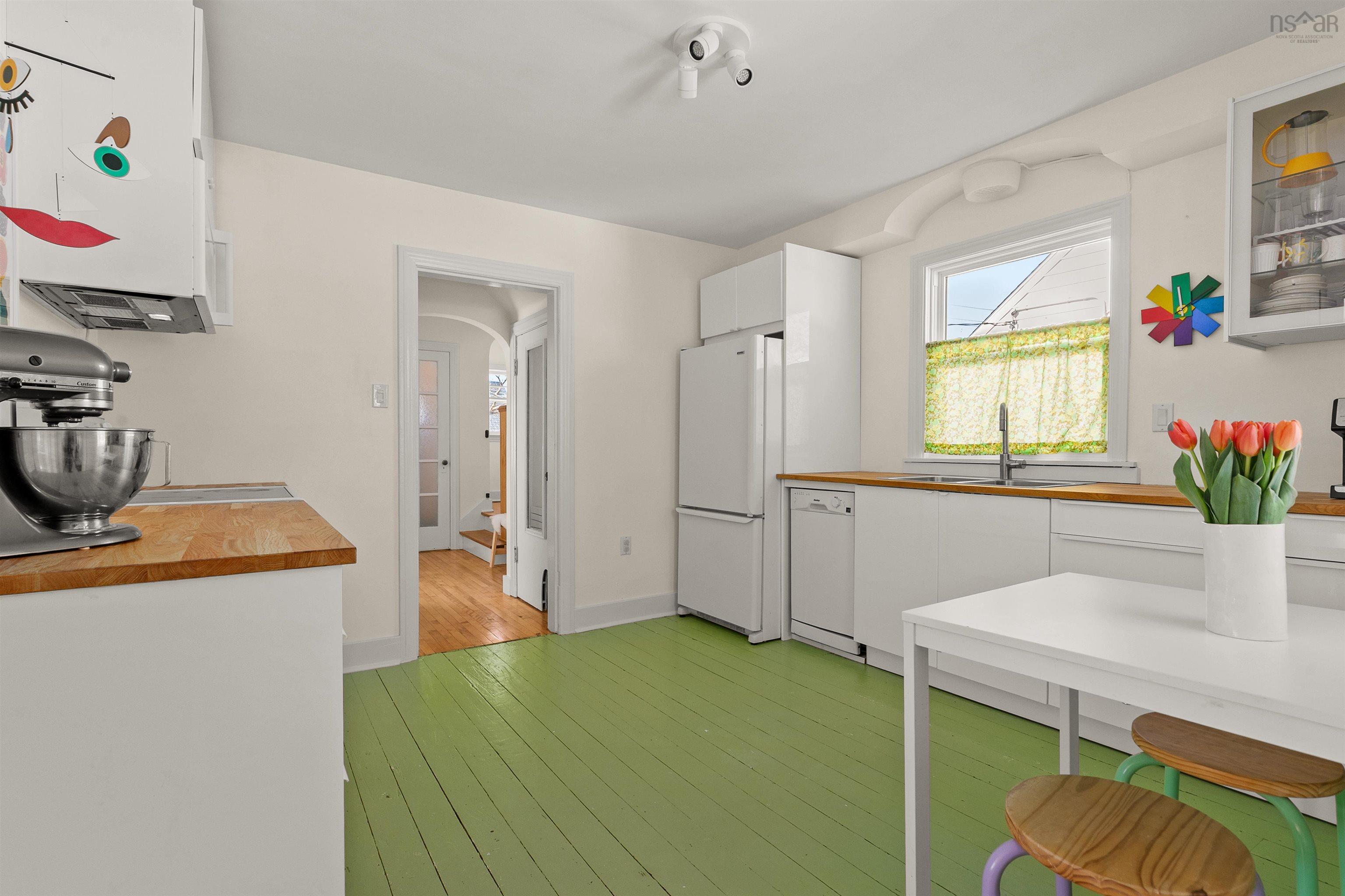 178 Victoria Road, Dartmouth, NS (MLS 202603761)