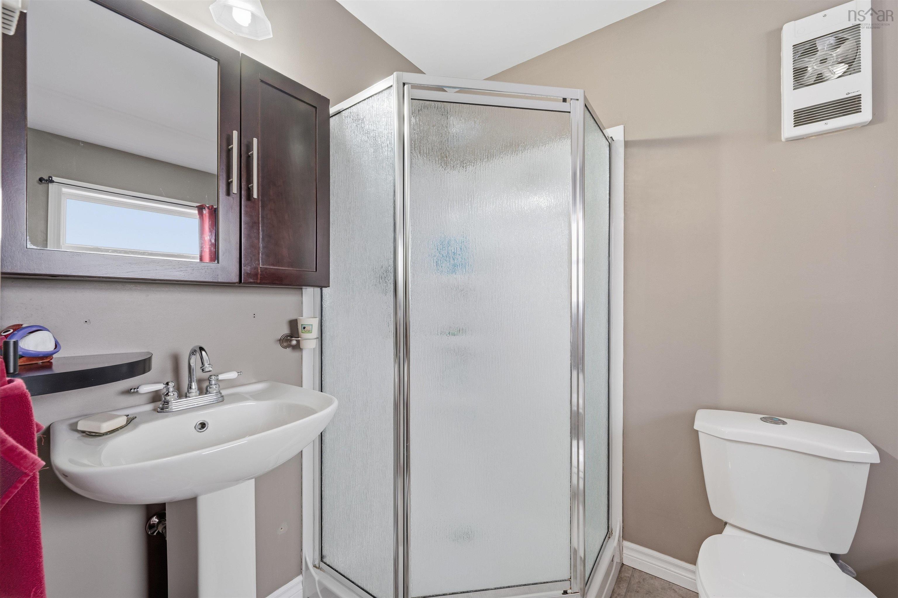 $799,995.00: Pembroke Wharf Road, Pembroke