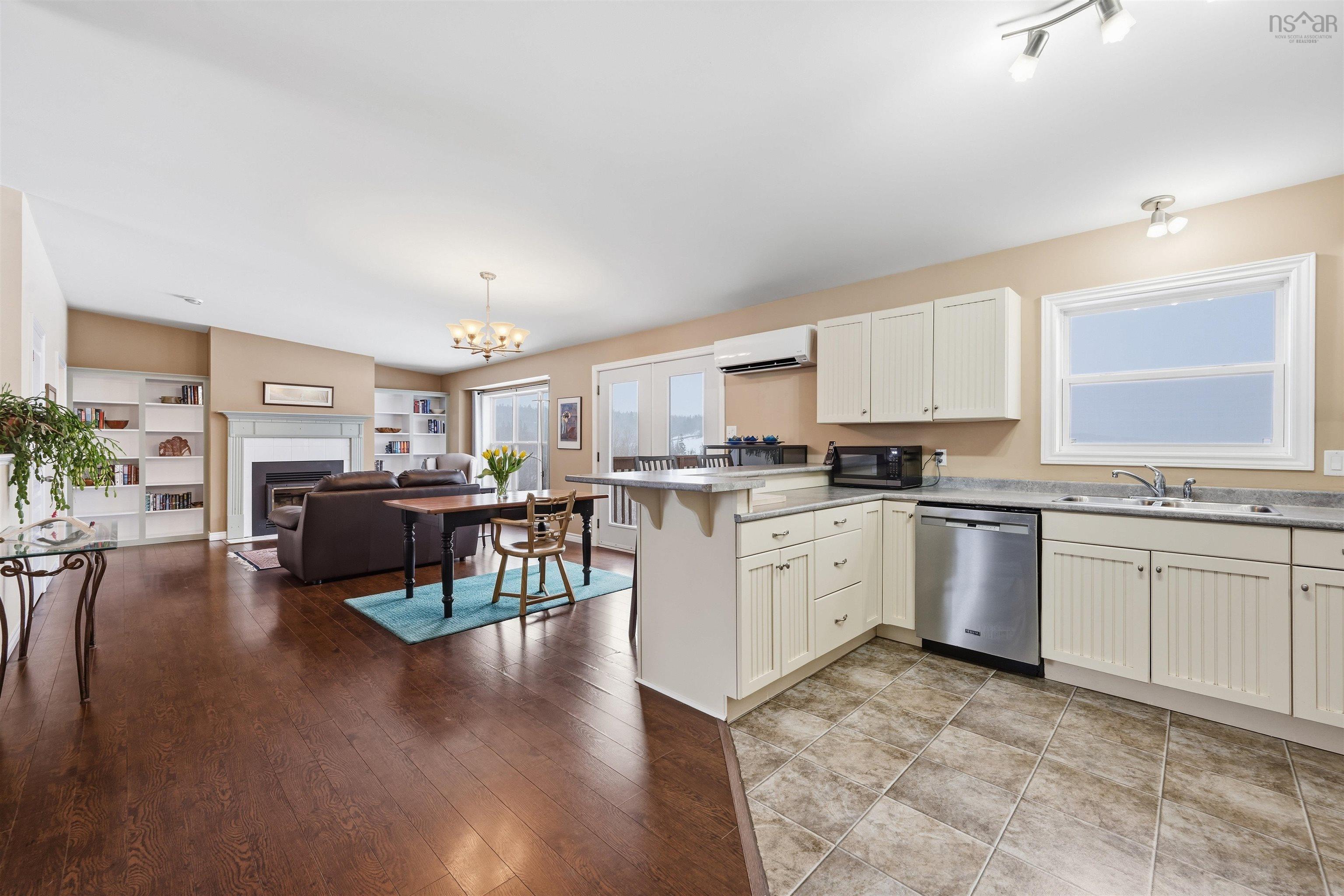 $799,995.00: Pembroke Wharf Road, Pembroke