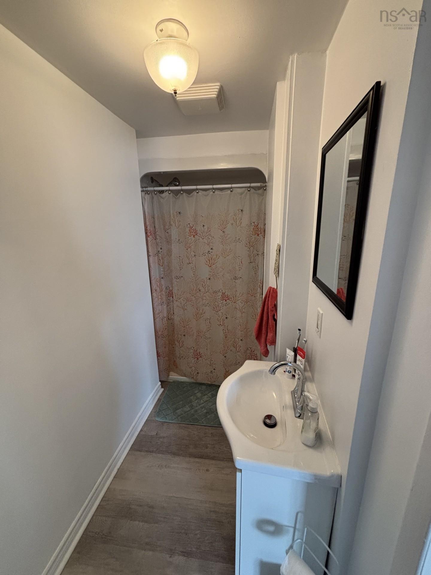 $260,000.00: 50 Pierce Street, North Sydney