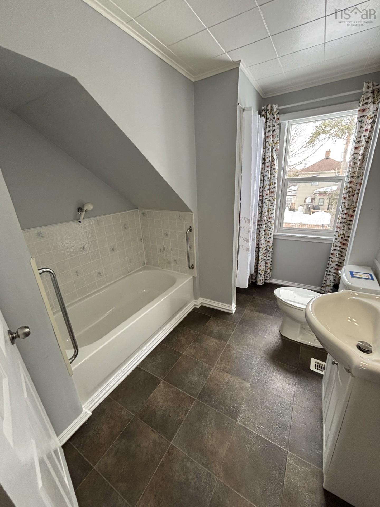 $260,000.00: 50 Pierce Street, North Sydney