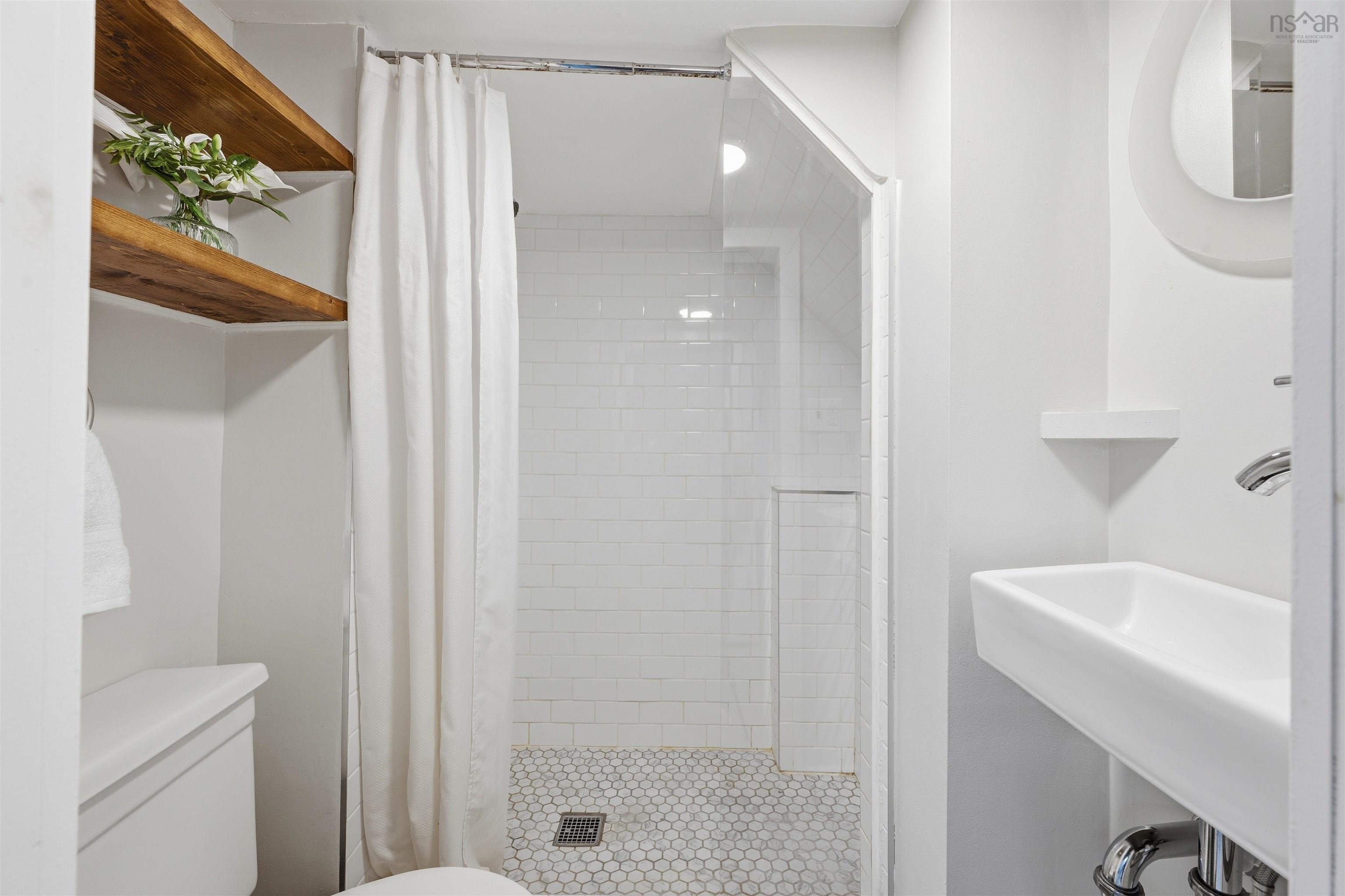 6522 Summit Street, Halifax, NS (MLS 202603765)