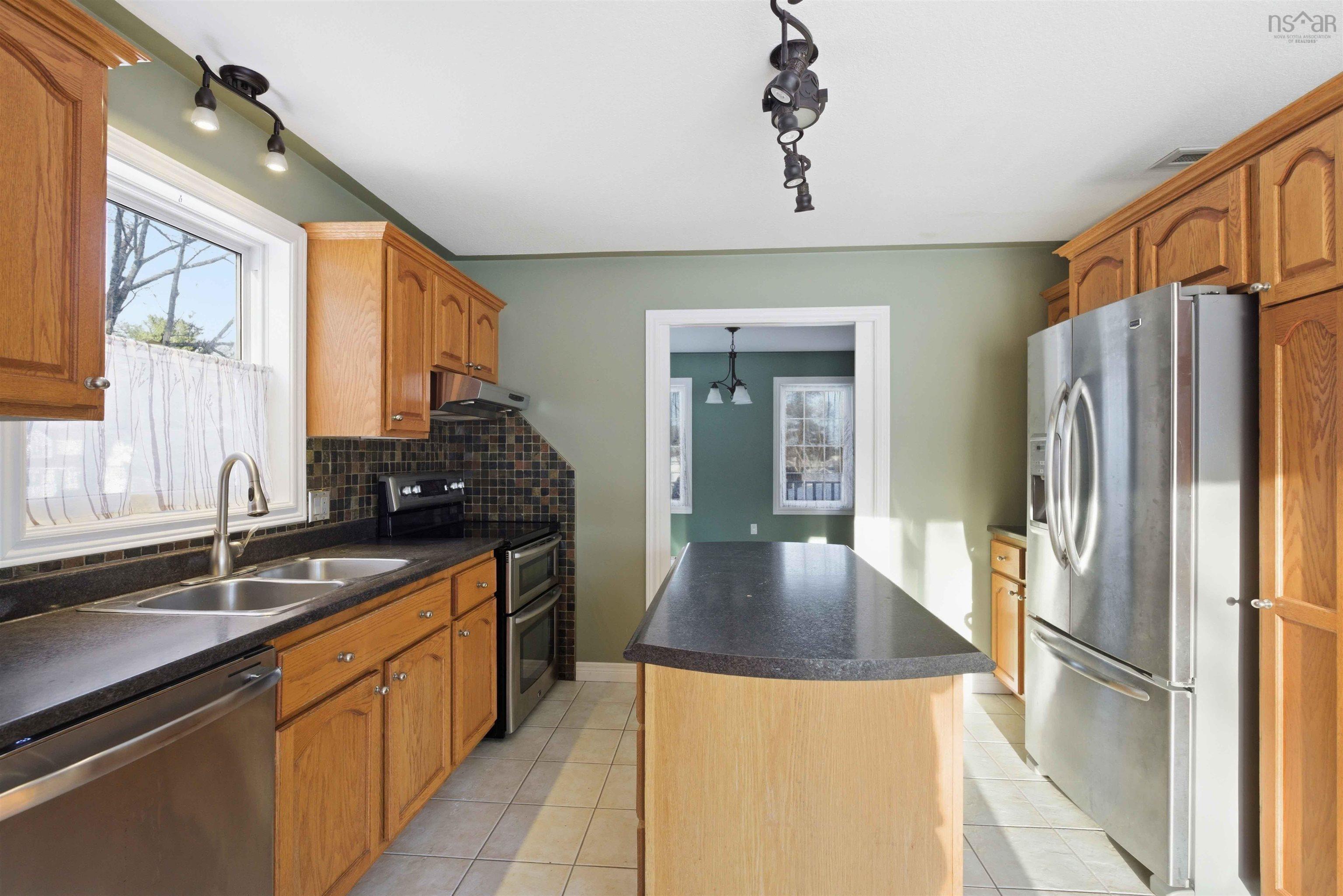 $539,900.00: 1779 Drummond Drive, Kingston