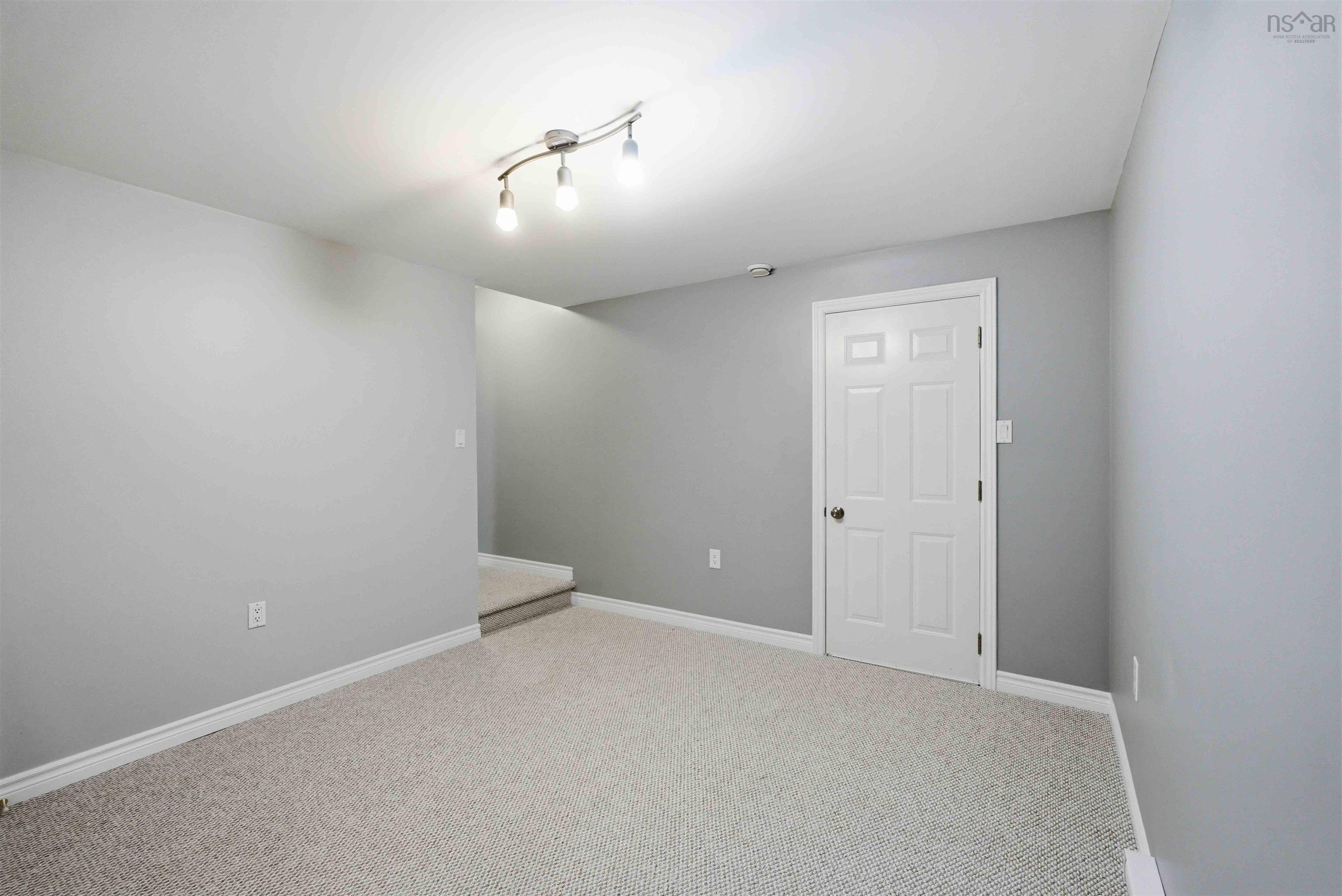 $539,900.00: 1779 Drummond Drive, Kingston