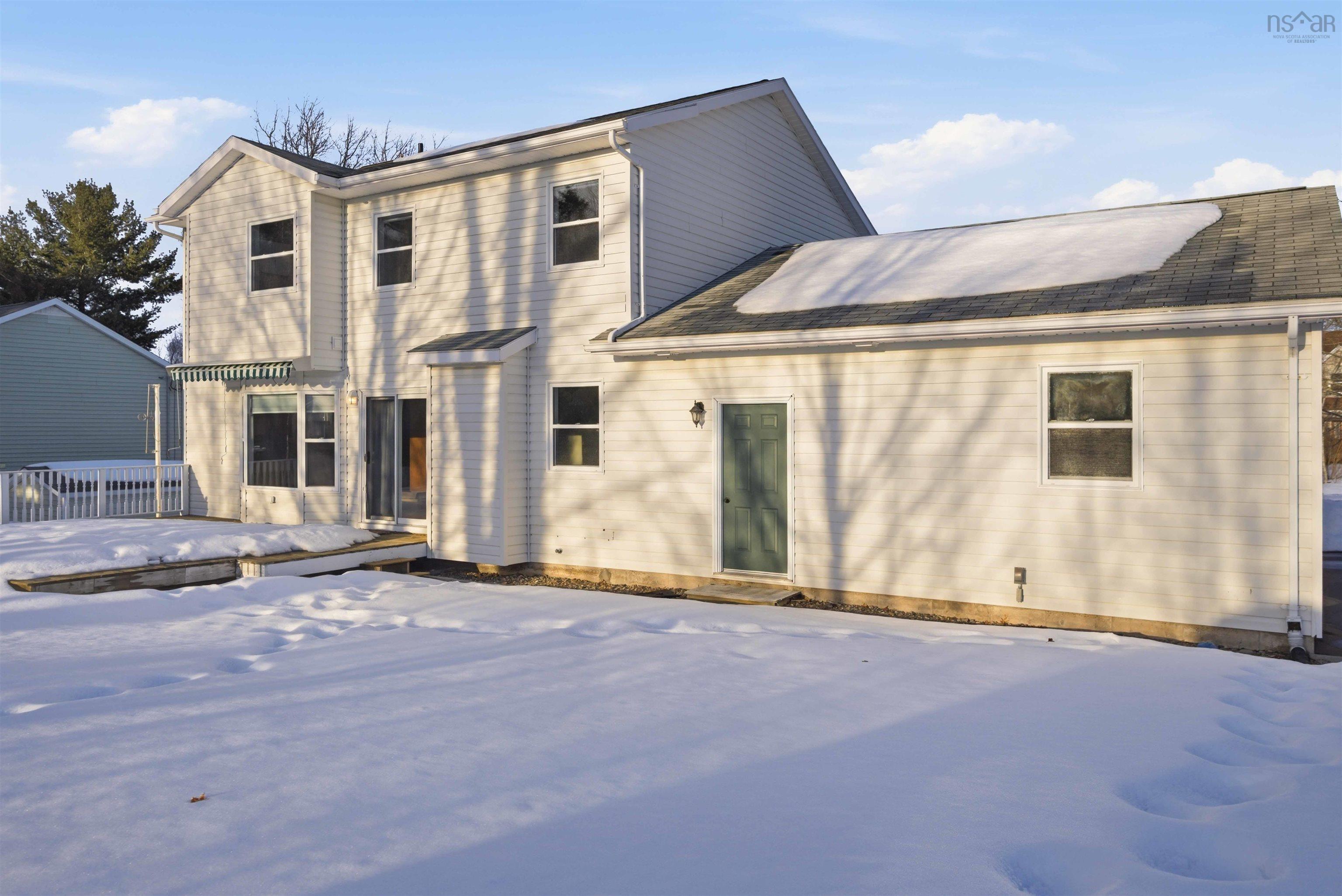 $539,900.00: 1779 Drummond Drive, Kingston