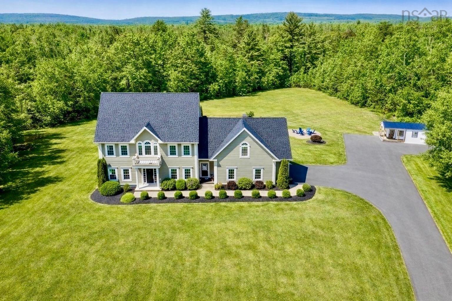 $1,050,000.00: 13697 Highway 1, Wilmot