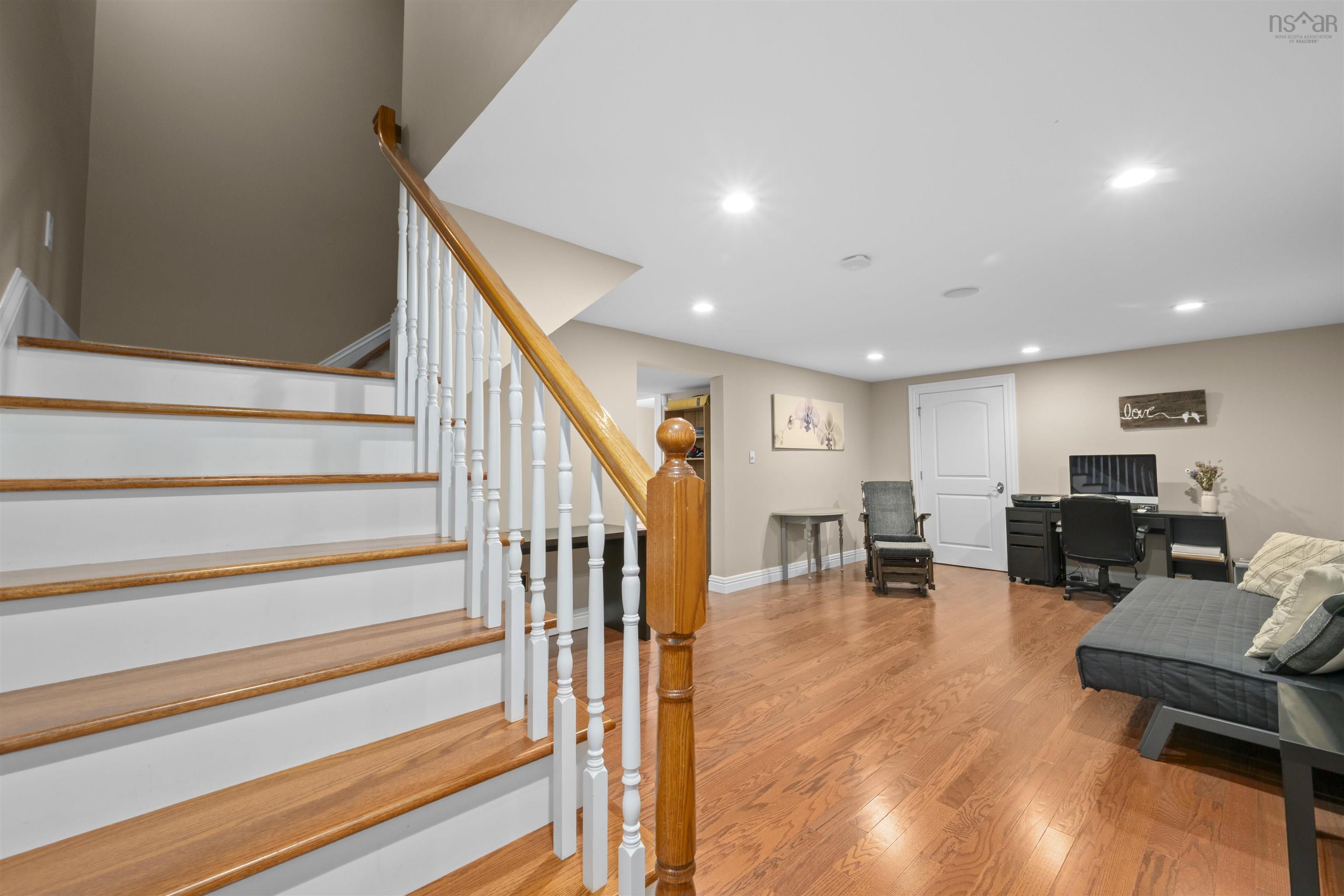 $1,050,000.00: 13697 Highway 1, Wilmot