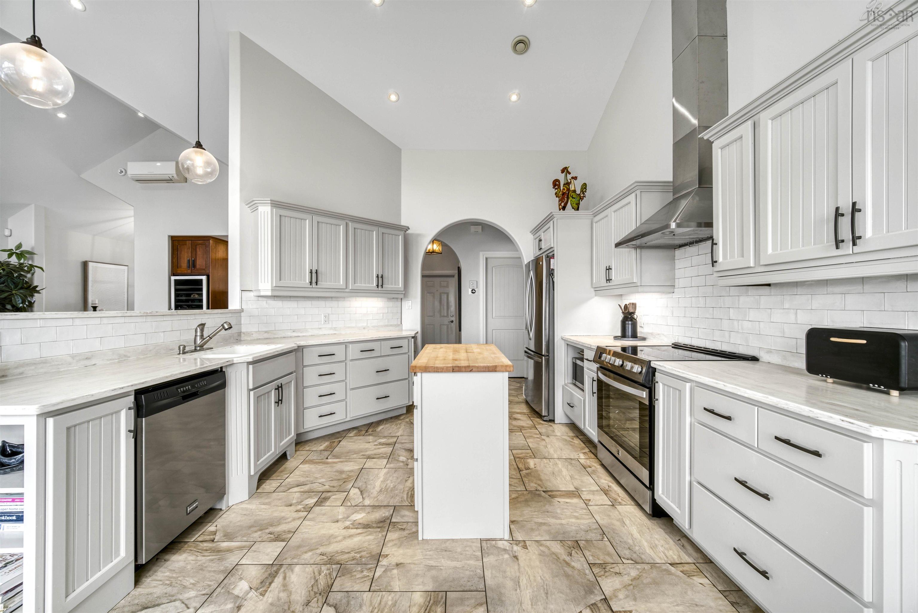 $1,250,000.00: 76 Sandview Lane, Malagash