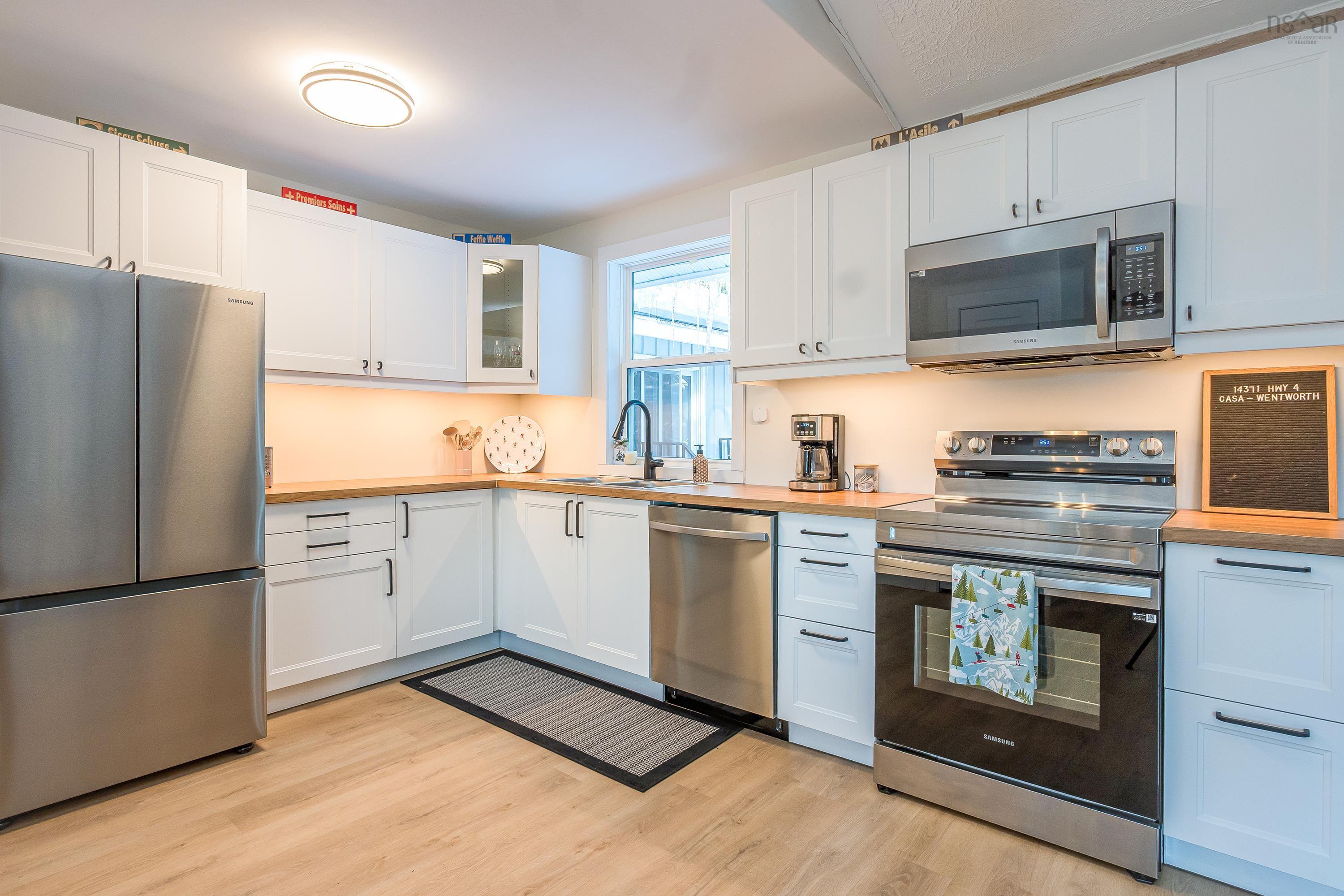 $489,900.00: 14371 Highway 4, Wentworth