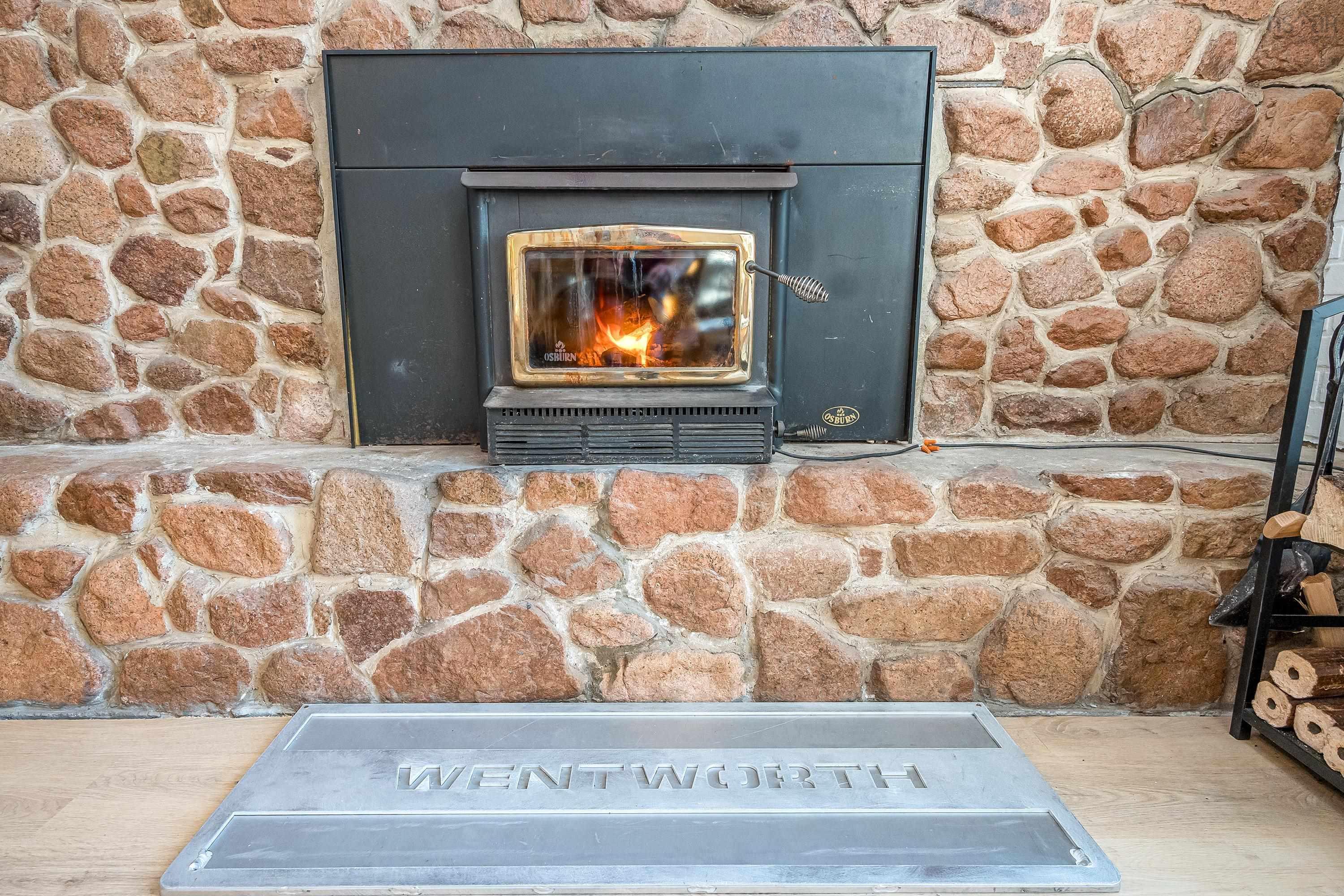 $489,900.00: 14371 Highway 4, Wentworth