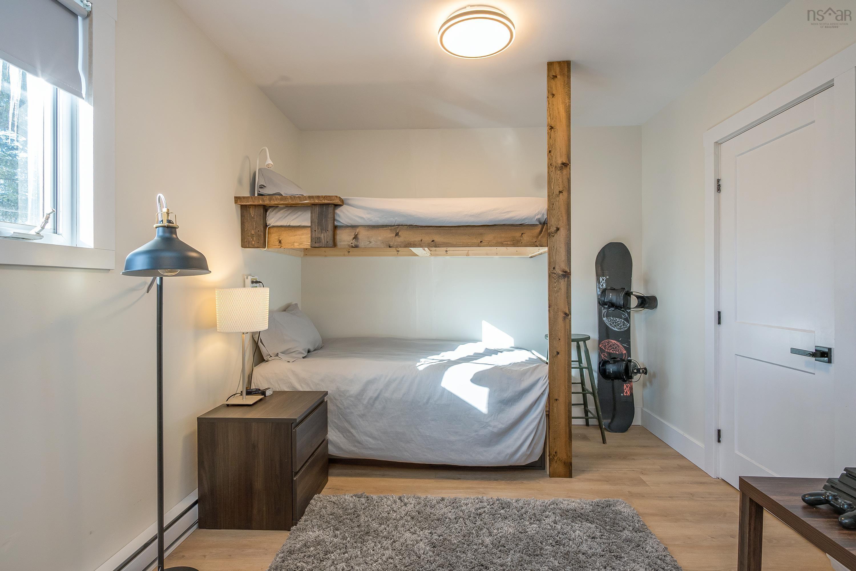 $489,900.00: 14371 Highway 4, Wentworth