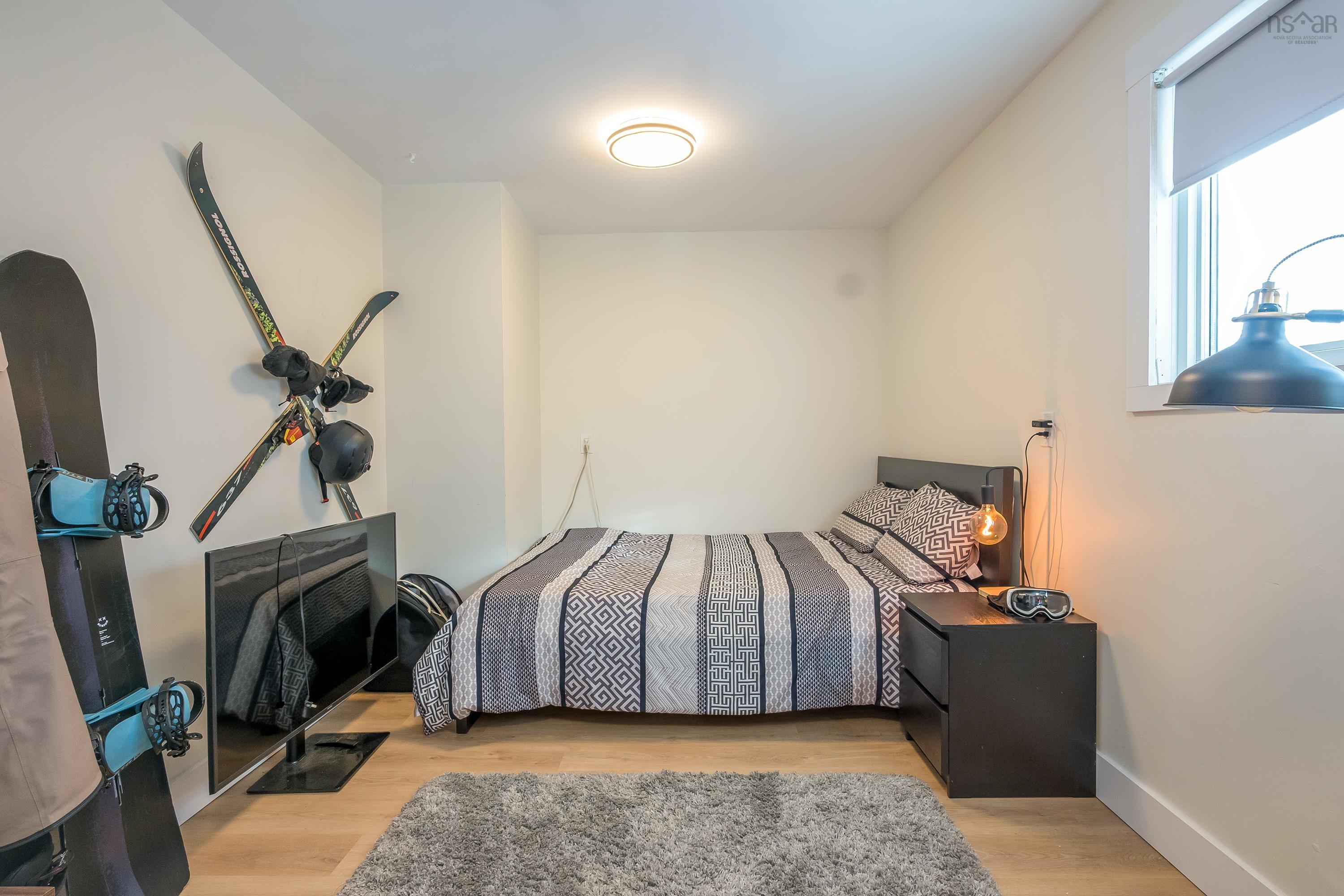 $489,900.00: 14371 Highway 4, Wentworth