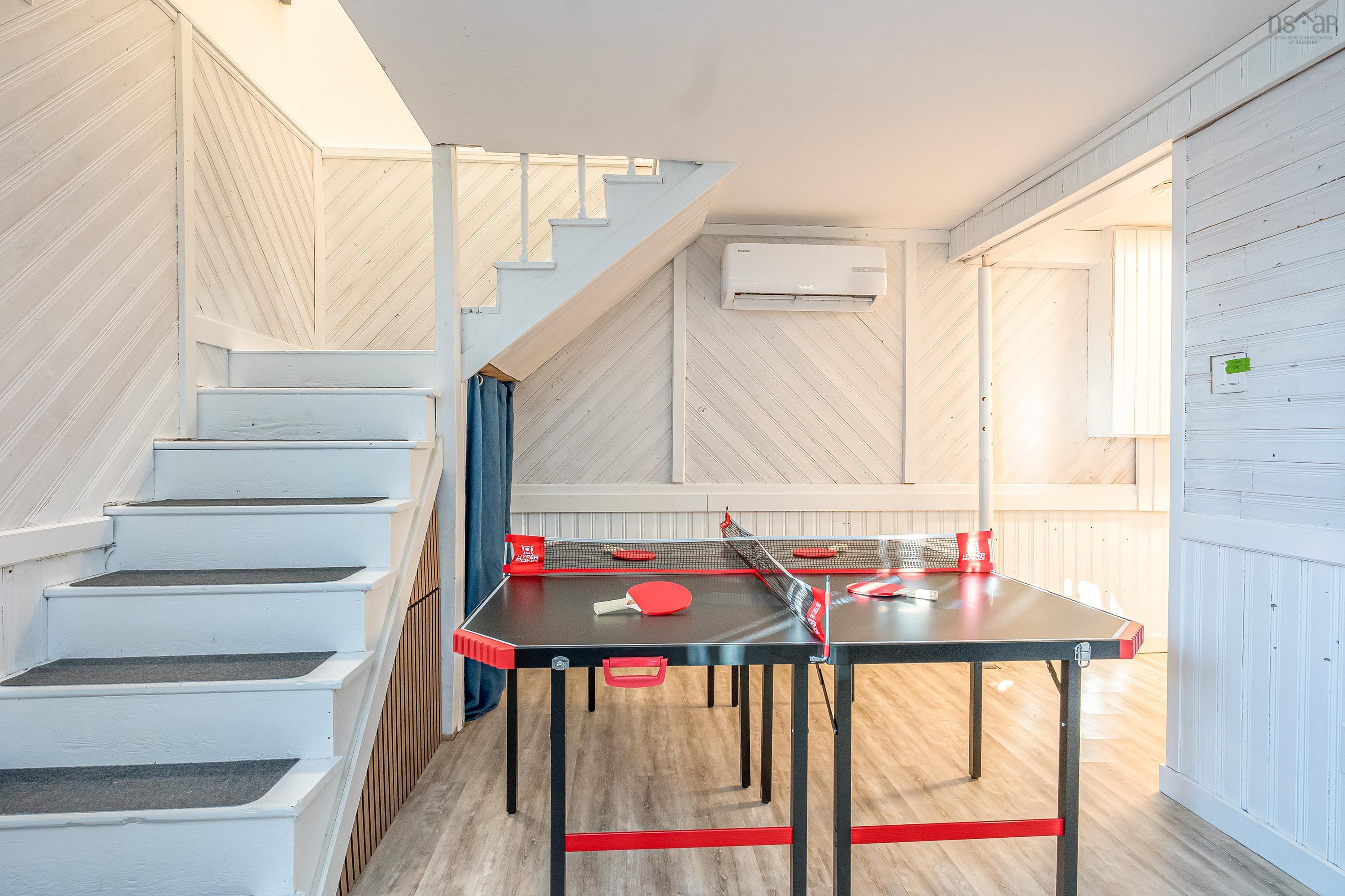 $489,900.00: 14371 Highway 4, Wentworth