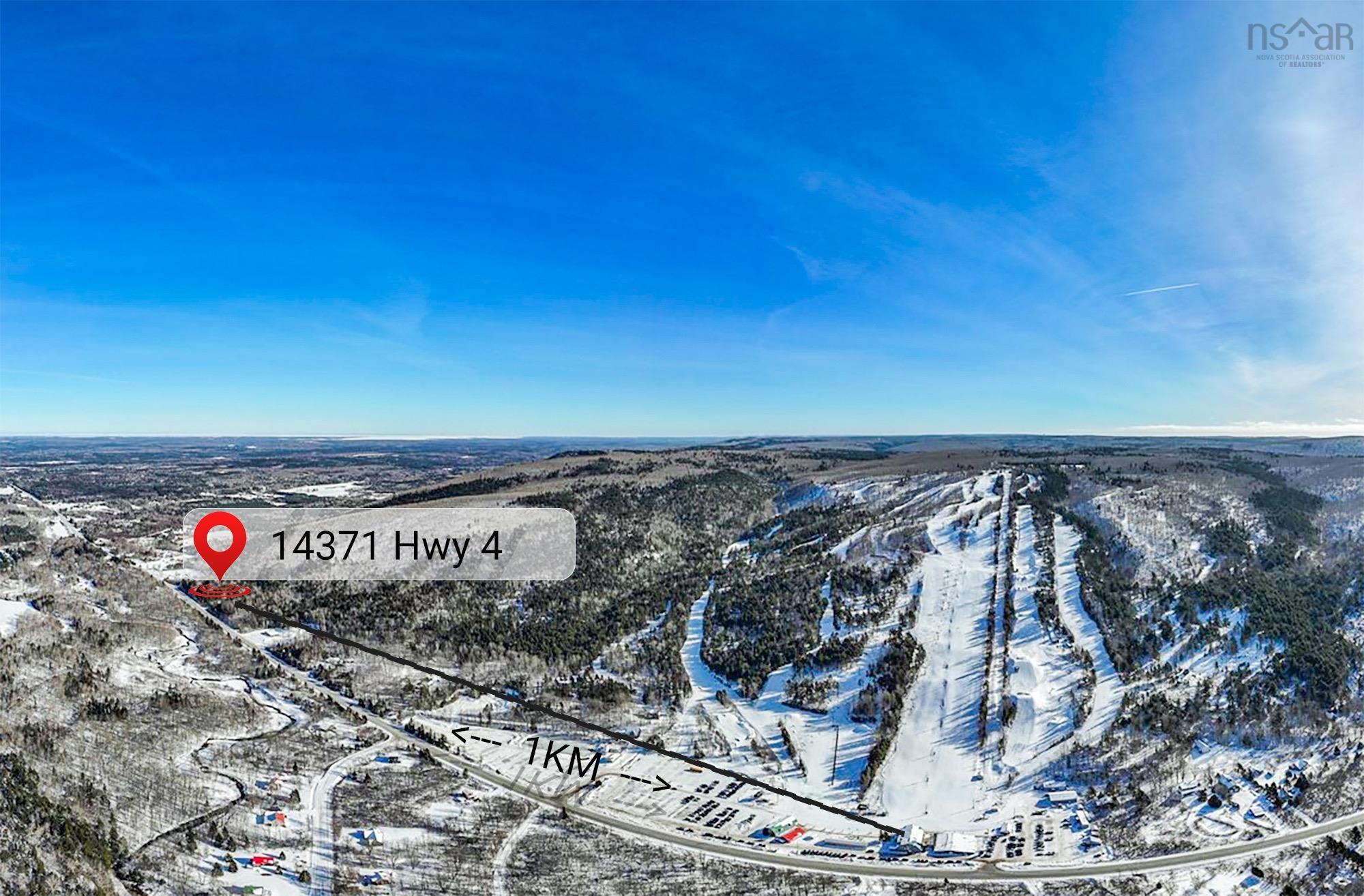 $449,900.00: 14371 Highway 4, Wentworth