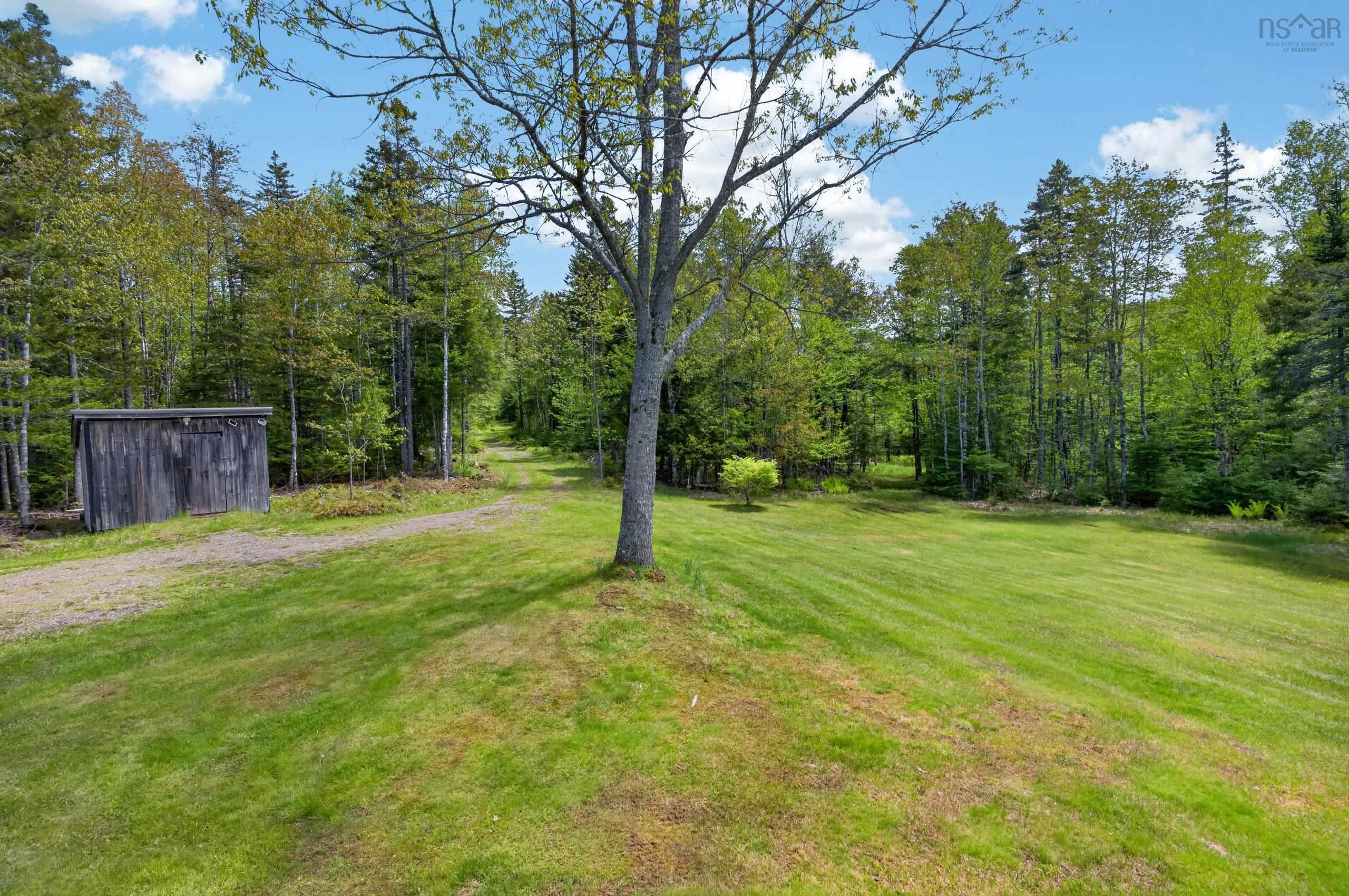 $795,000.00: 621 Wittenburg Road, Wittenburg