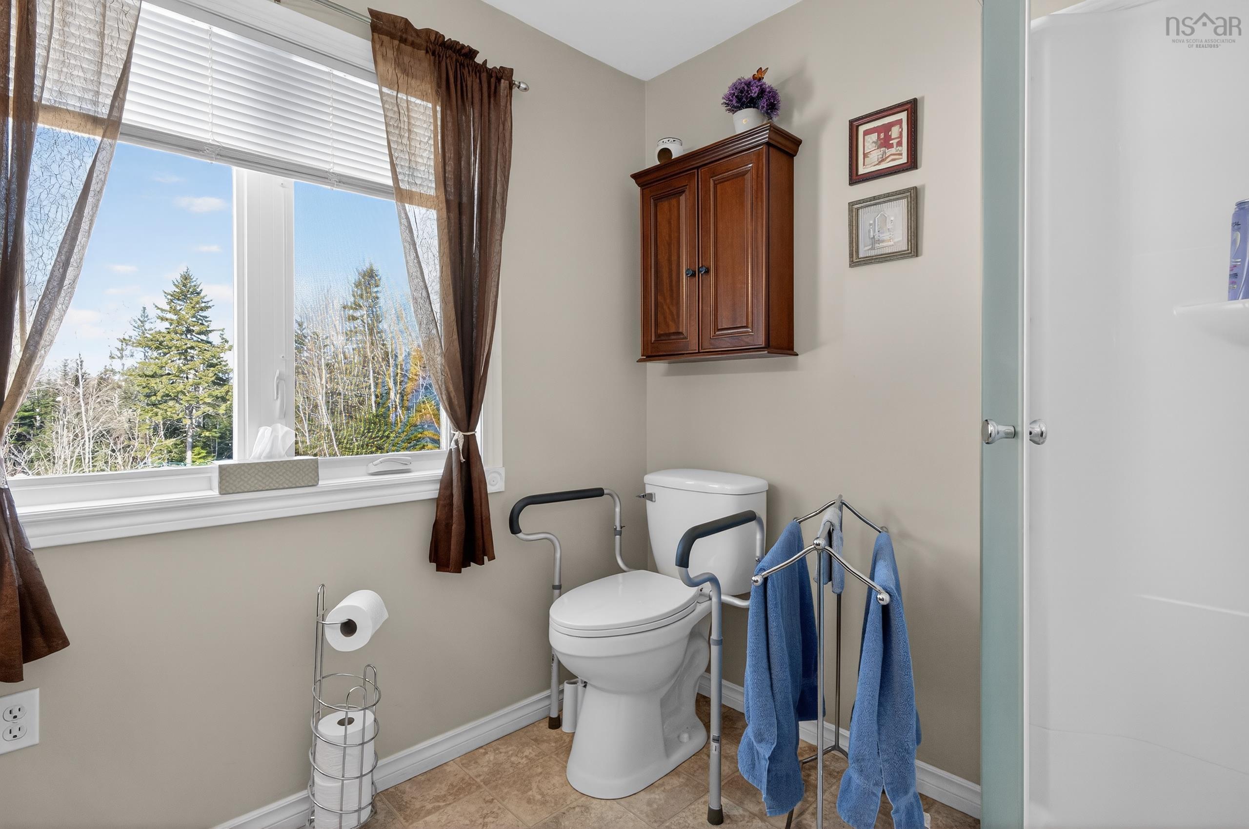 $824,900.00: 621 Wittenburg Road, Wittenburg