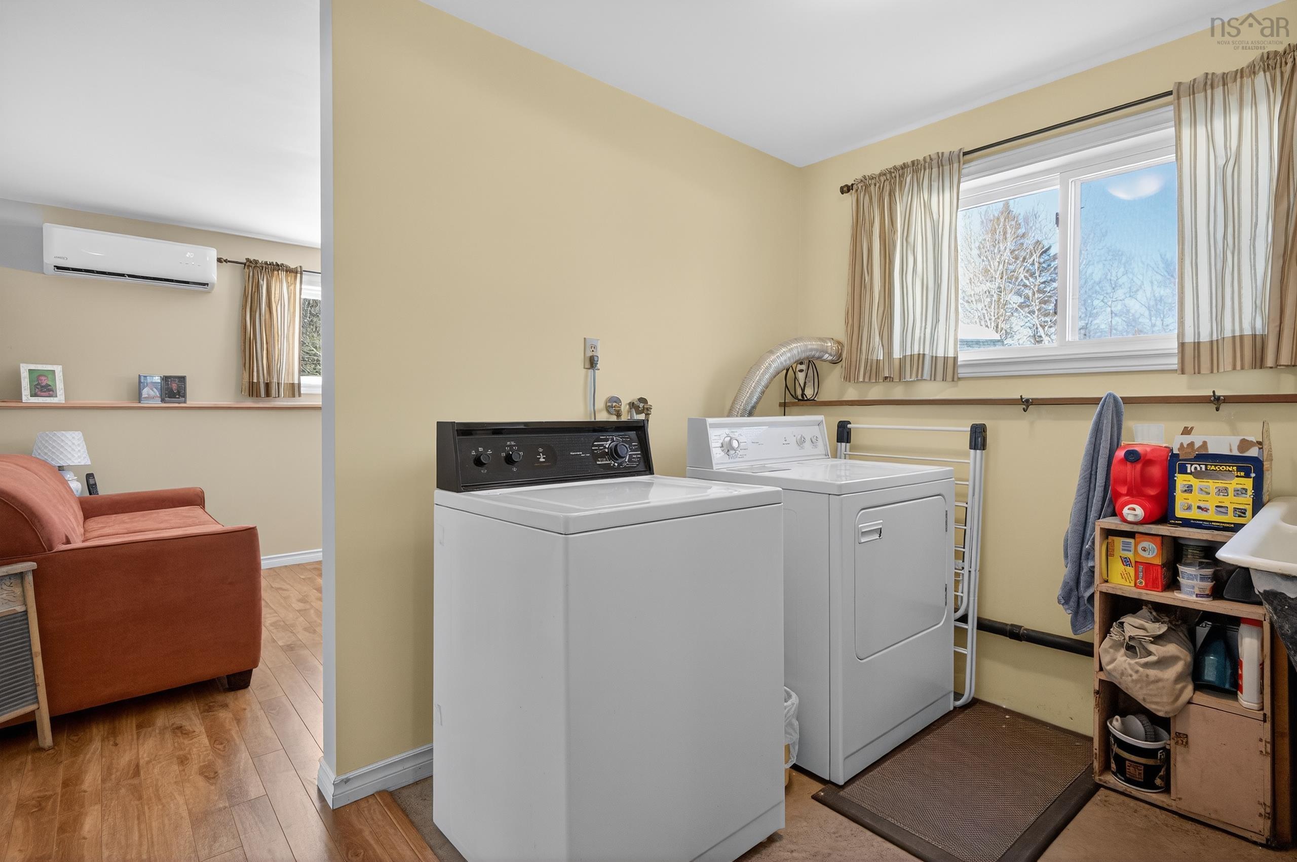 $824,900.00: 621 Wittenburg Road, Wittenburg