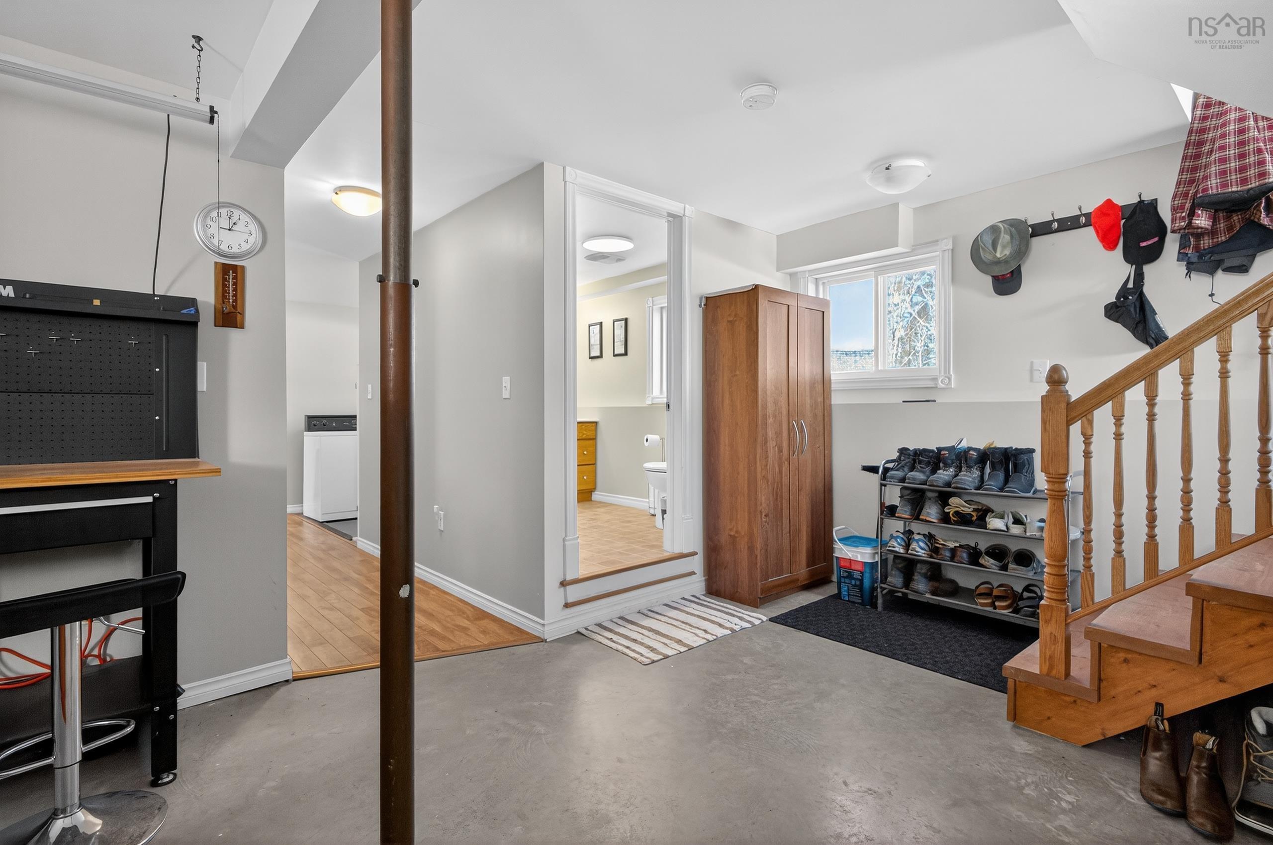 $824,900.00: 621 Wittenburg Road, Wittenburg