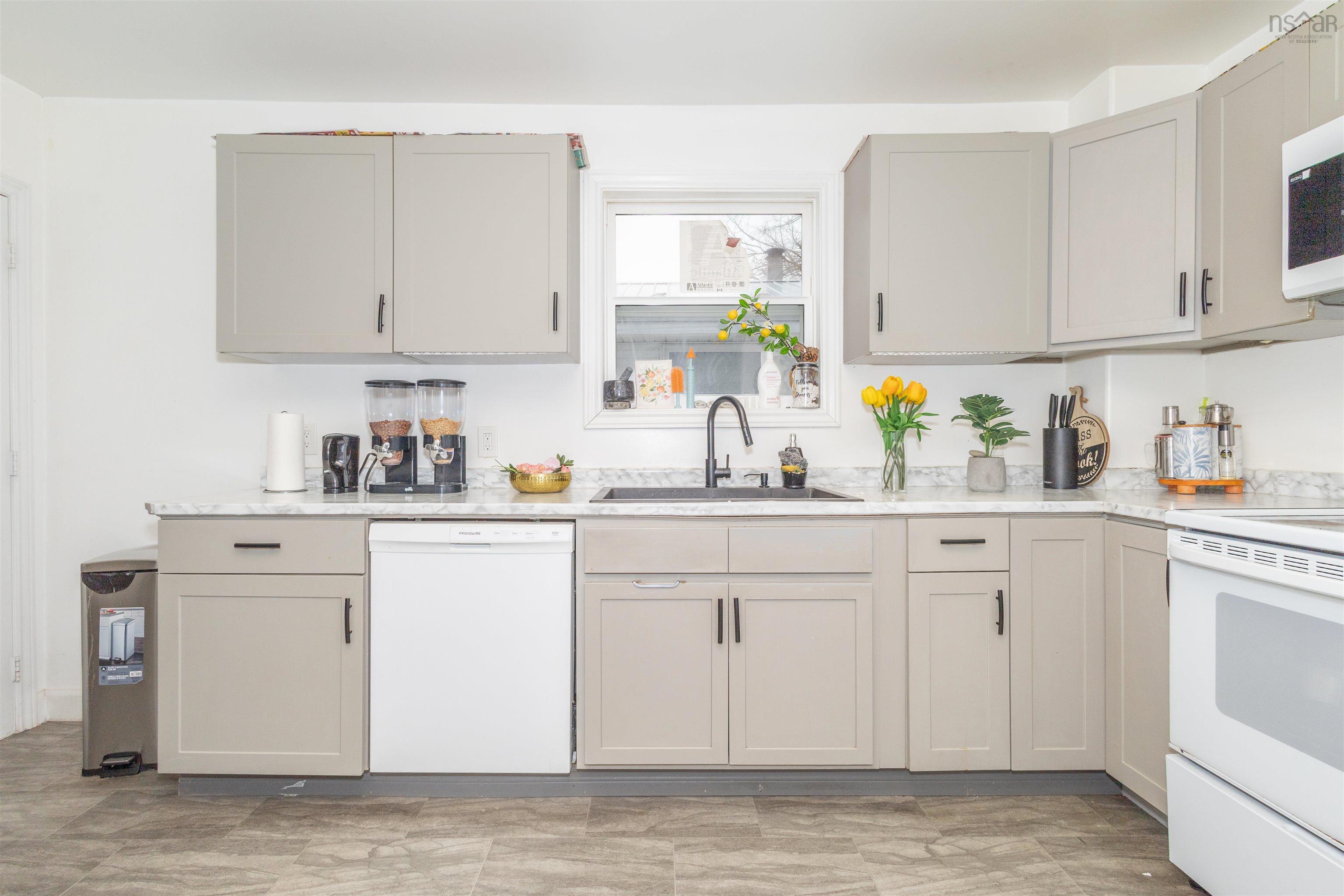 $325,000.00: 31 Stornaway Street, Ashby