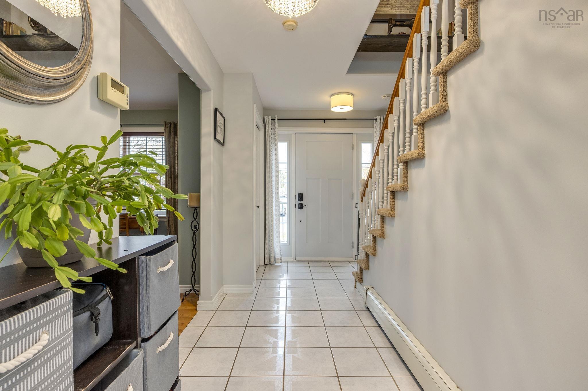 $509,000.00: 550 Heather Crescent, Kingston