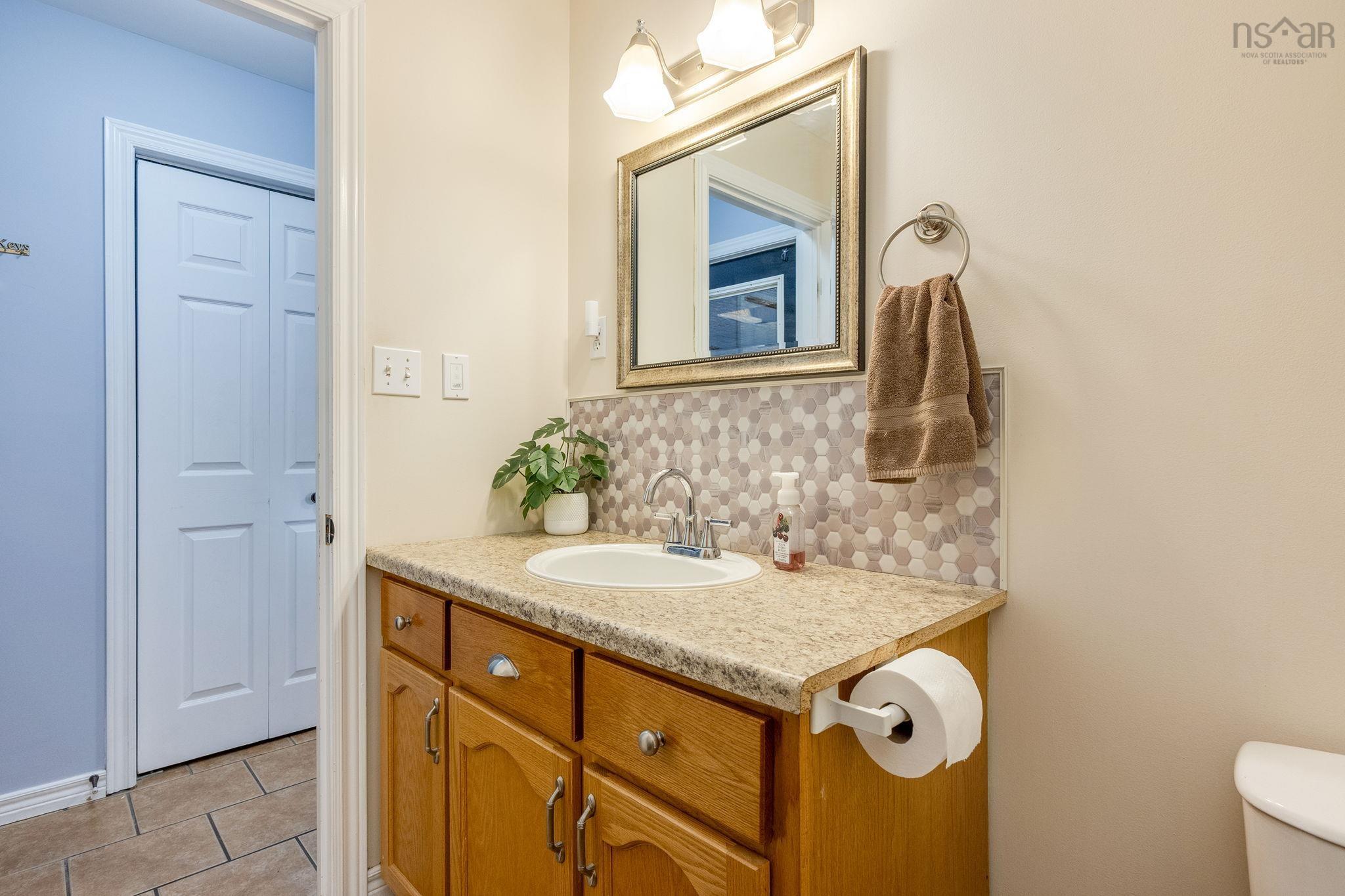 $509,000.00: 550 Heather Crescent, Kingston