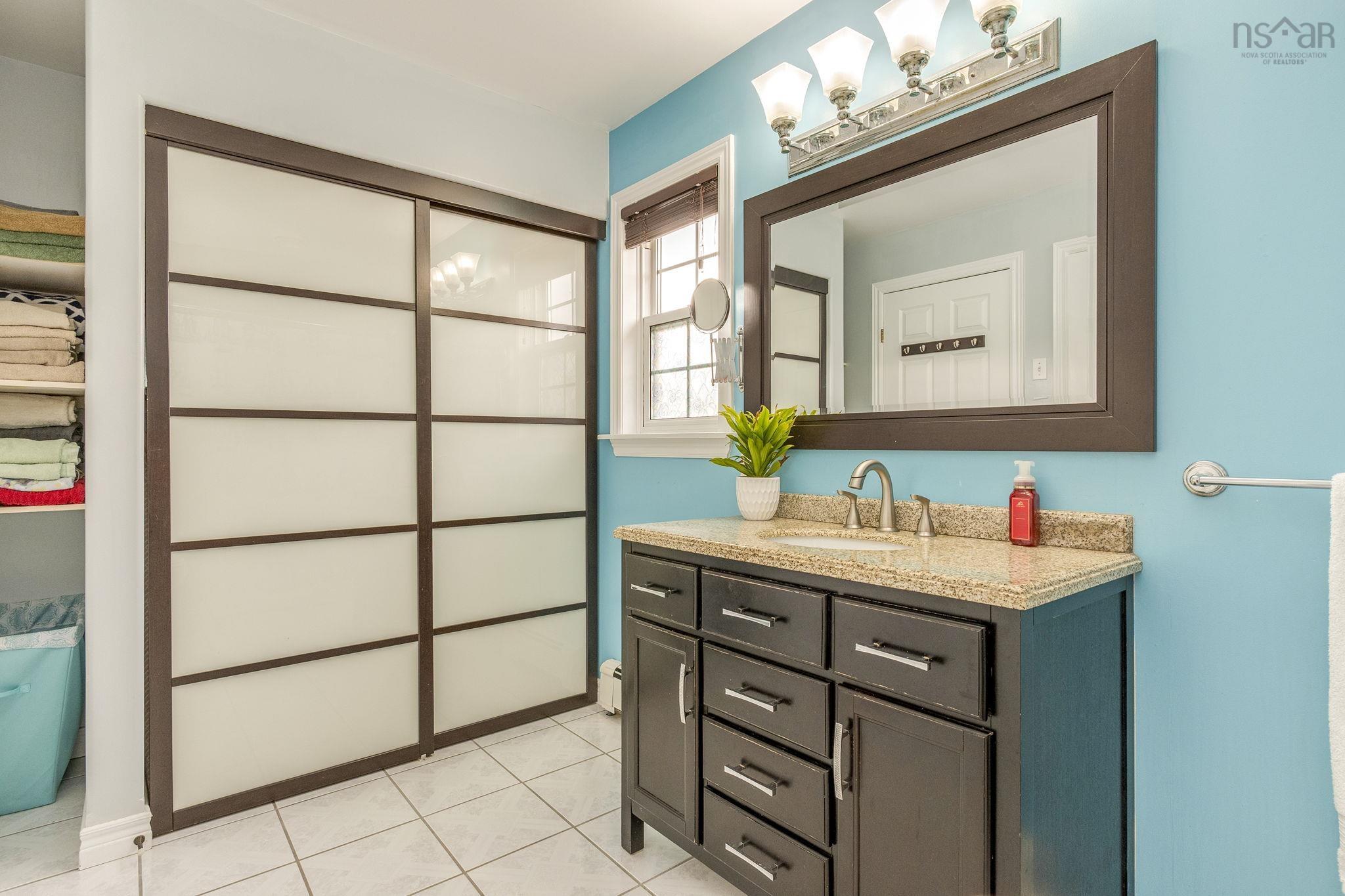 $509,000.00: 550 Heather Crescent, Kingston