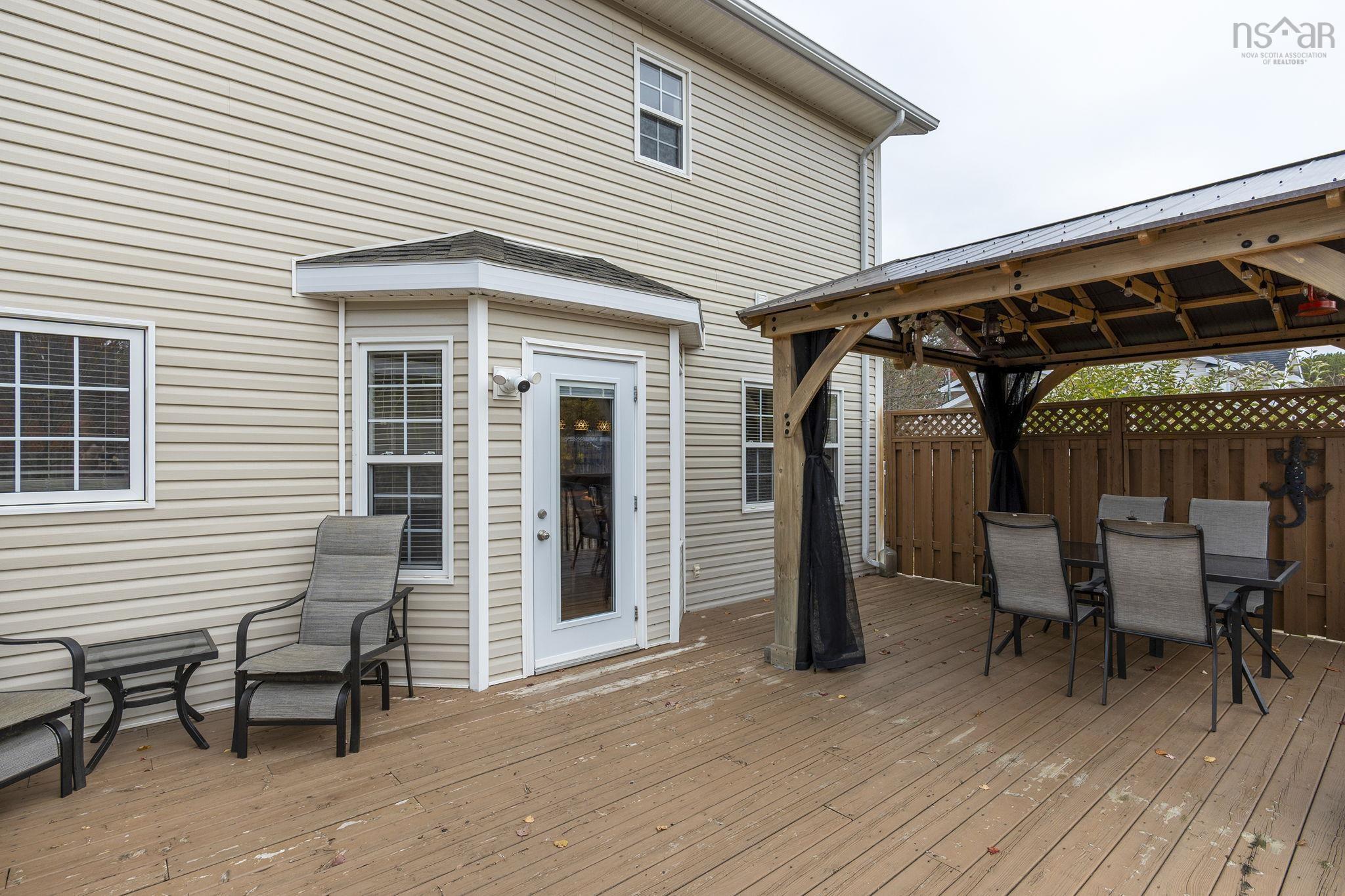 $509,000.00: 550 Heather Crescent, Kingston