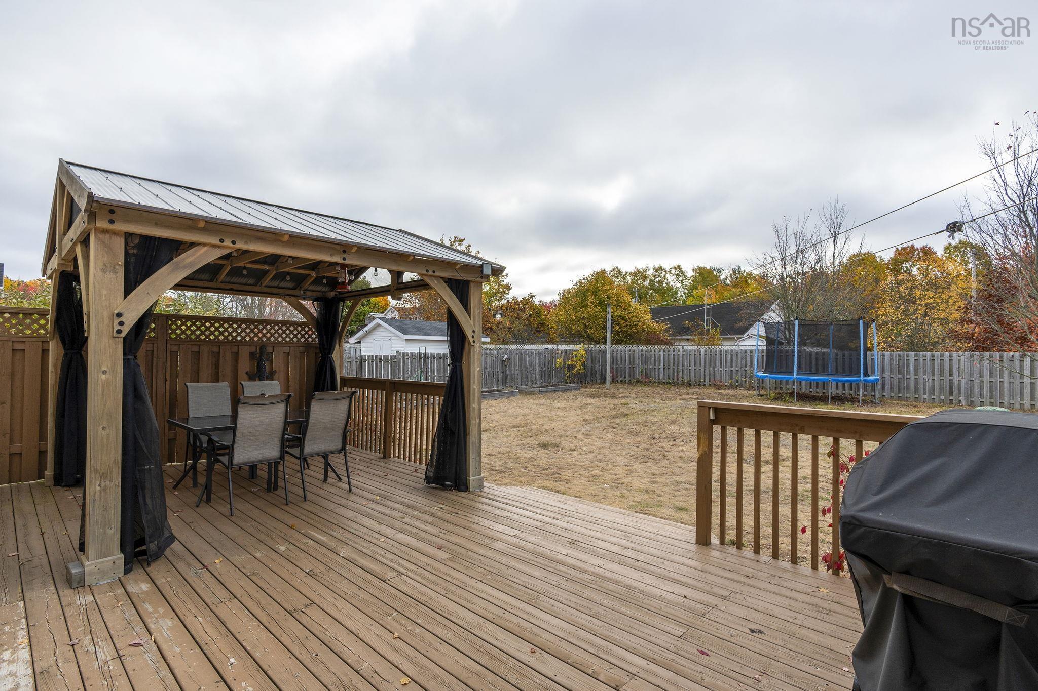 $509,000.00: 550 Heather Crescent, Kingston