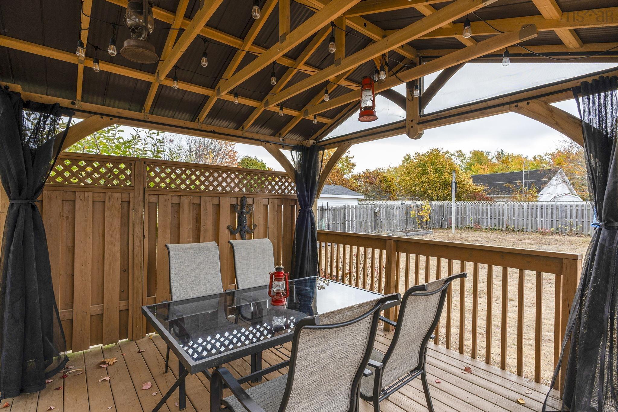 $509,000.00: 550 Heather Crescent, Kingston