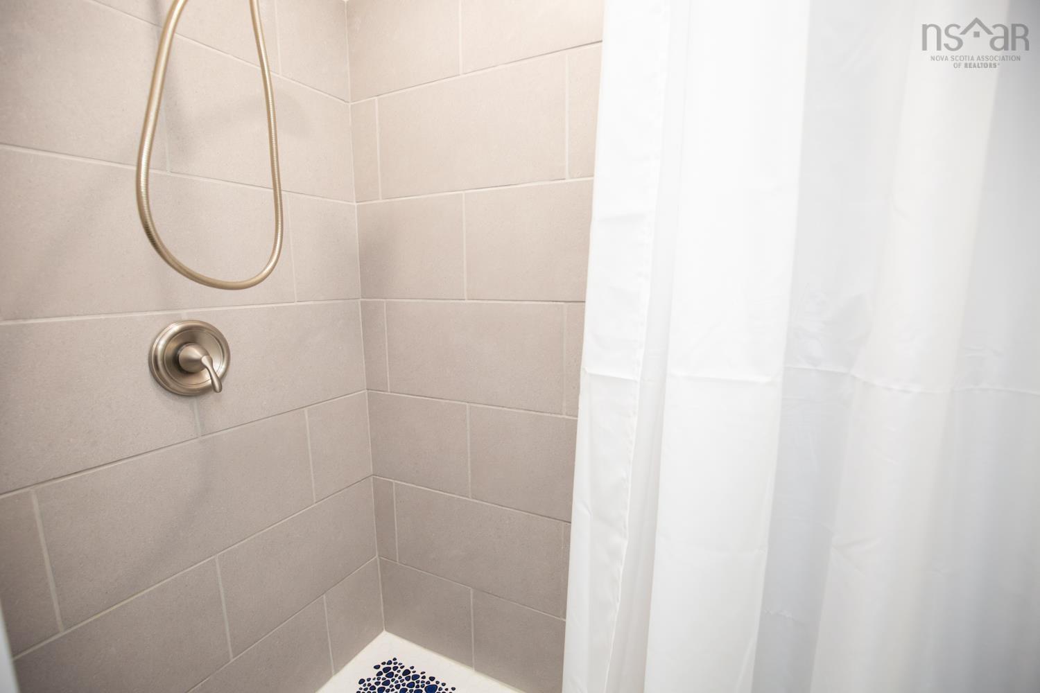 $392,000.00: 26 MUIR Street, Truro