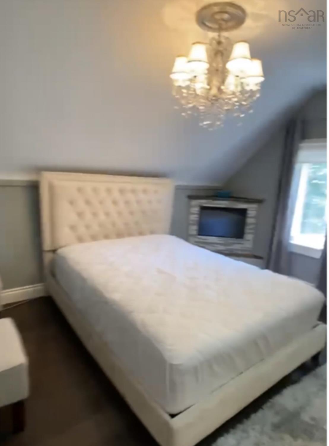 $392,000.00: 26 MUIR Street, Truro