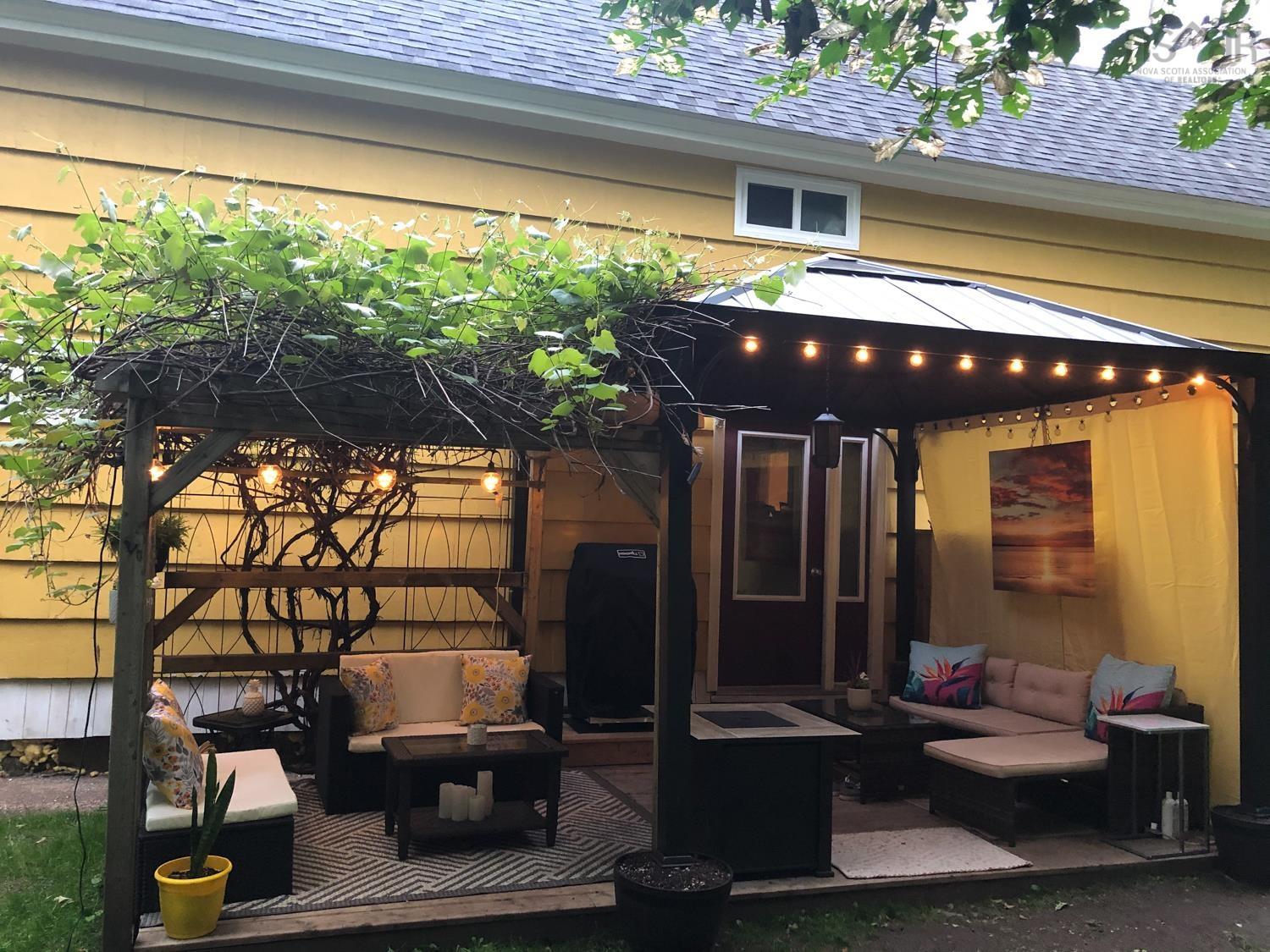 $392,000.00: 26 MUIR Street, Truro