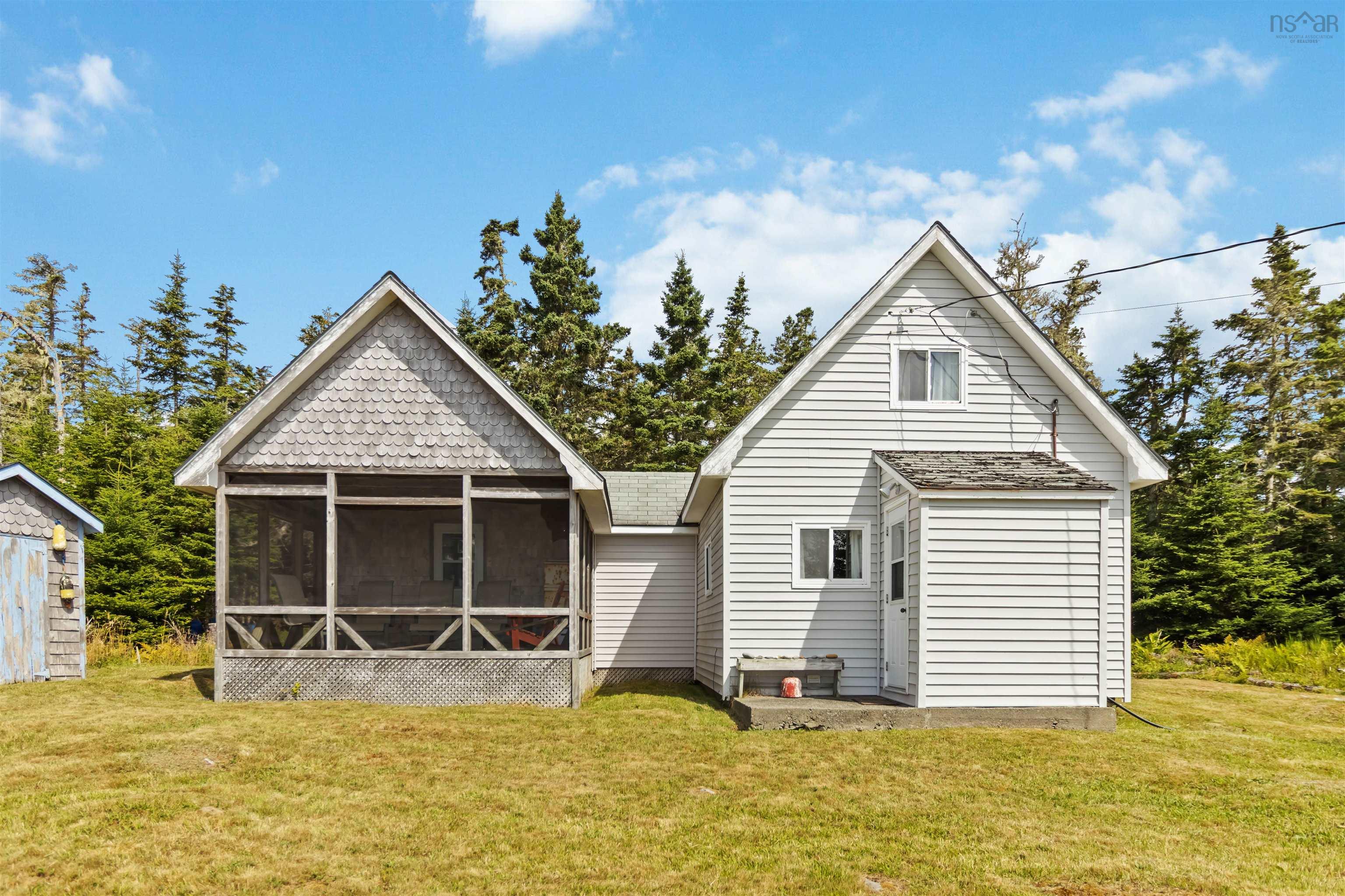 $374,900.00: 238 Jones Harbour Road, East Sable River