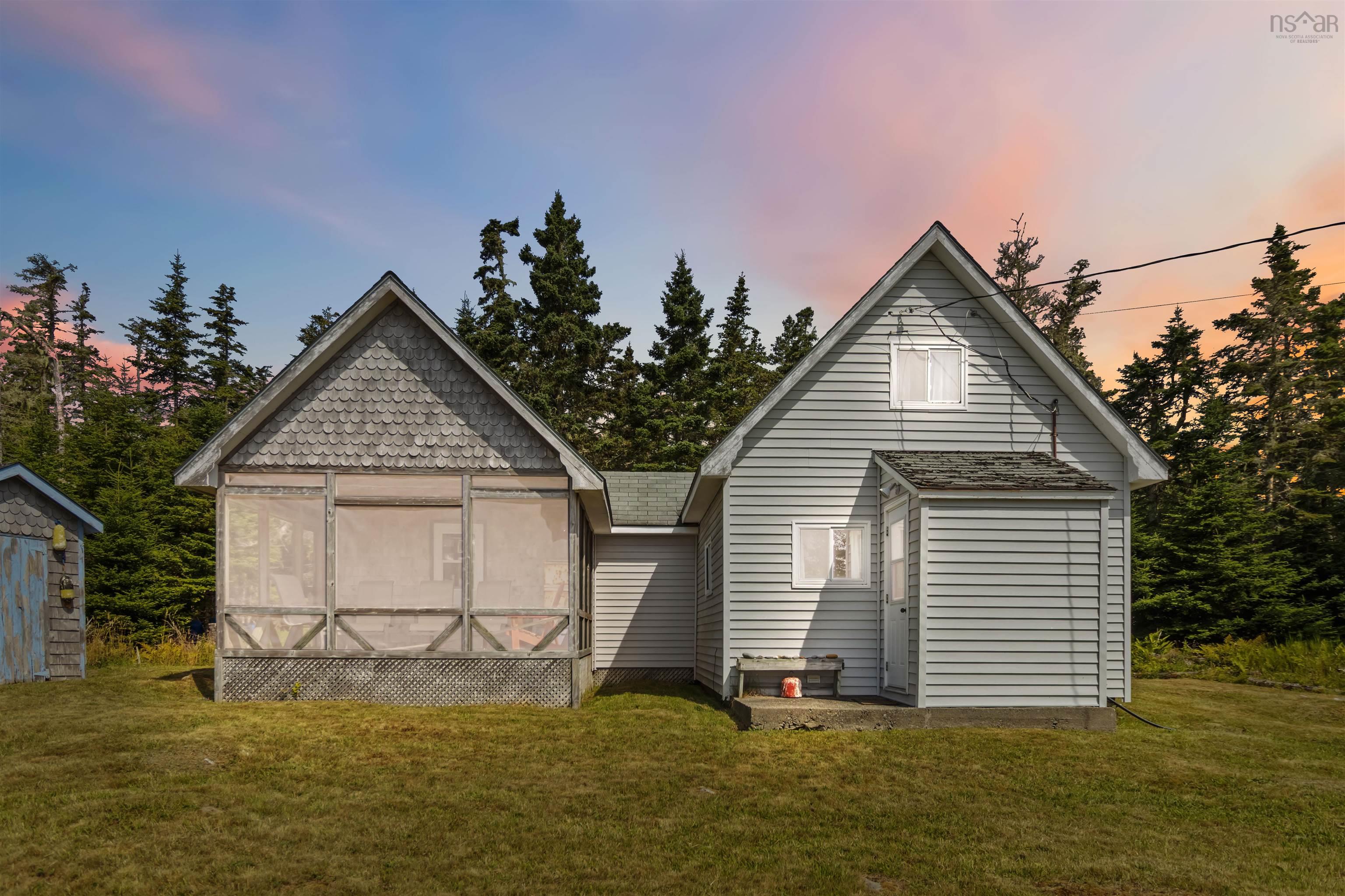 $374,900.00: 238 Jones Harbour Road, East Sable River