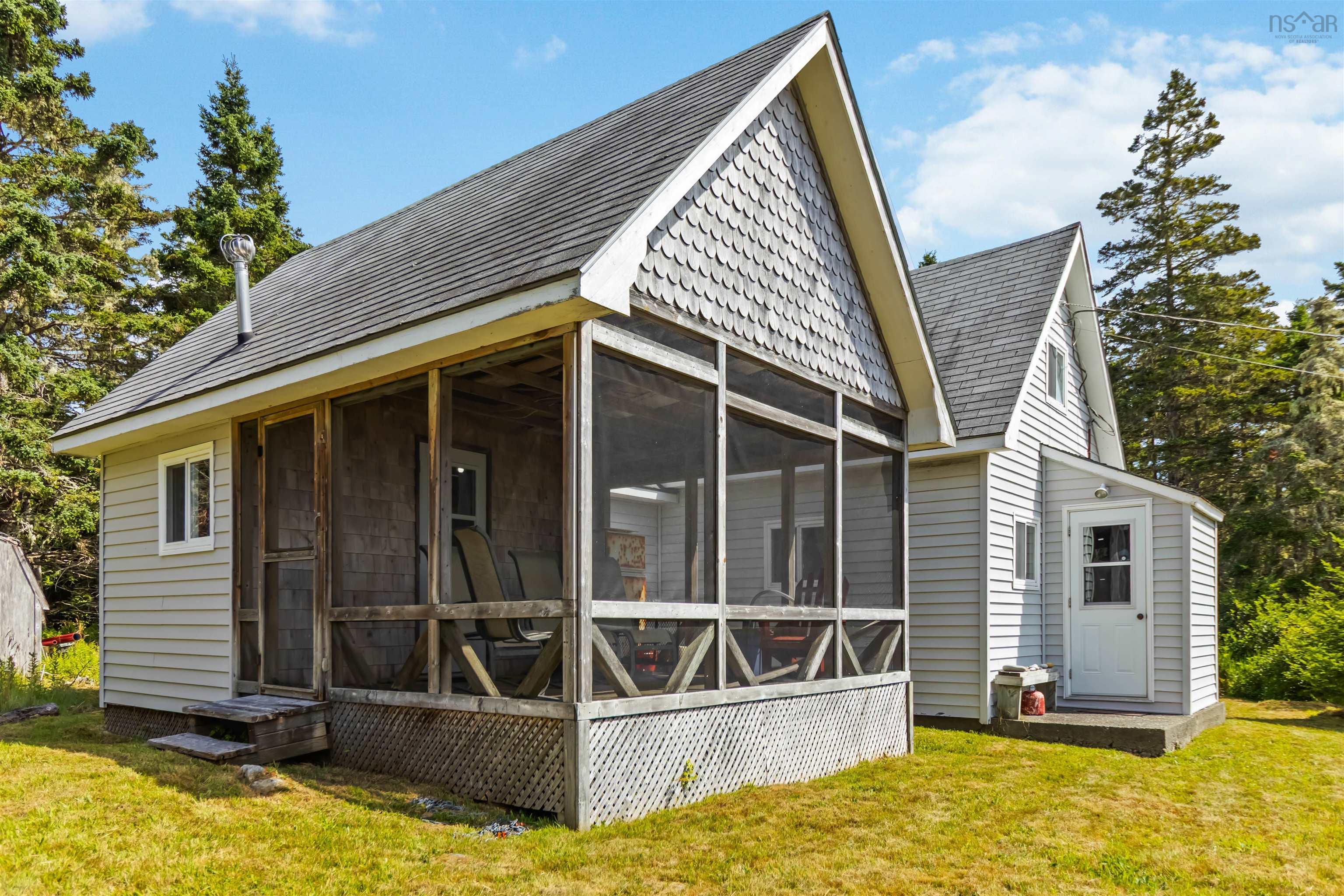 $374,900.00: 238 Jones Harbour Road, East Sable River