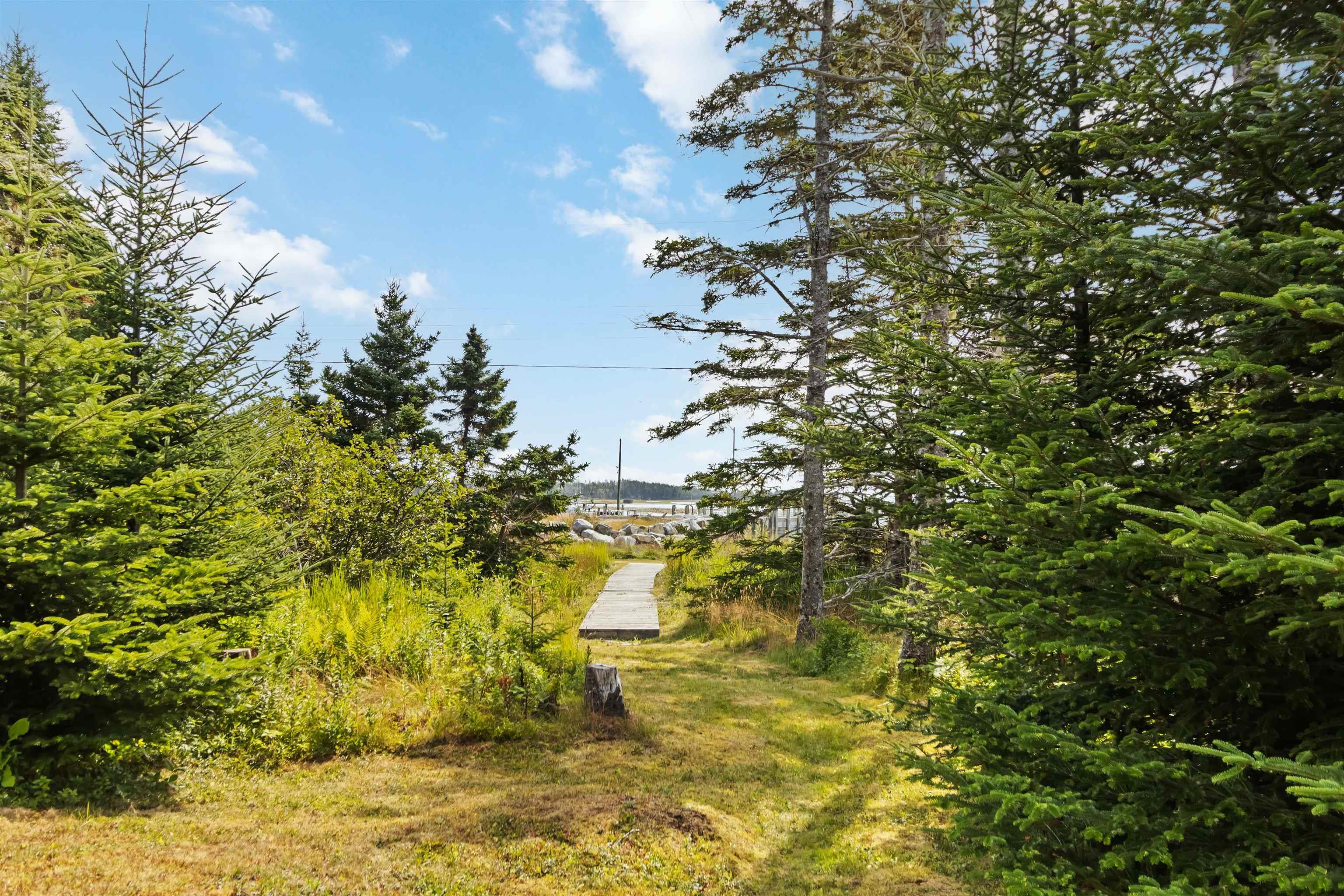 $374,900.00: 238 Jones Harbour Road, East Sable River